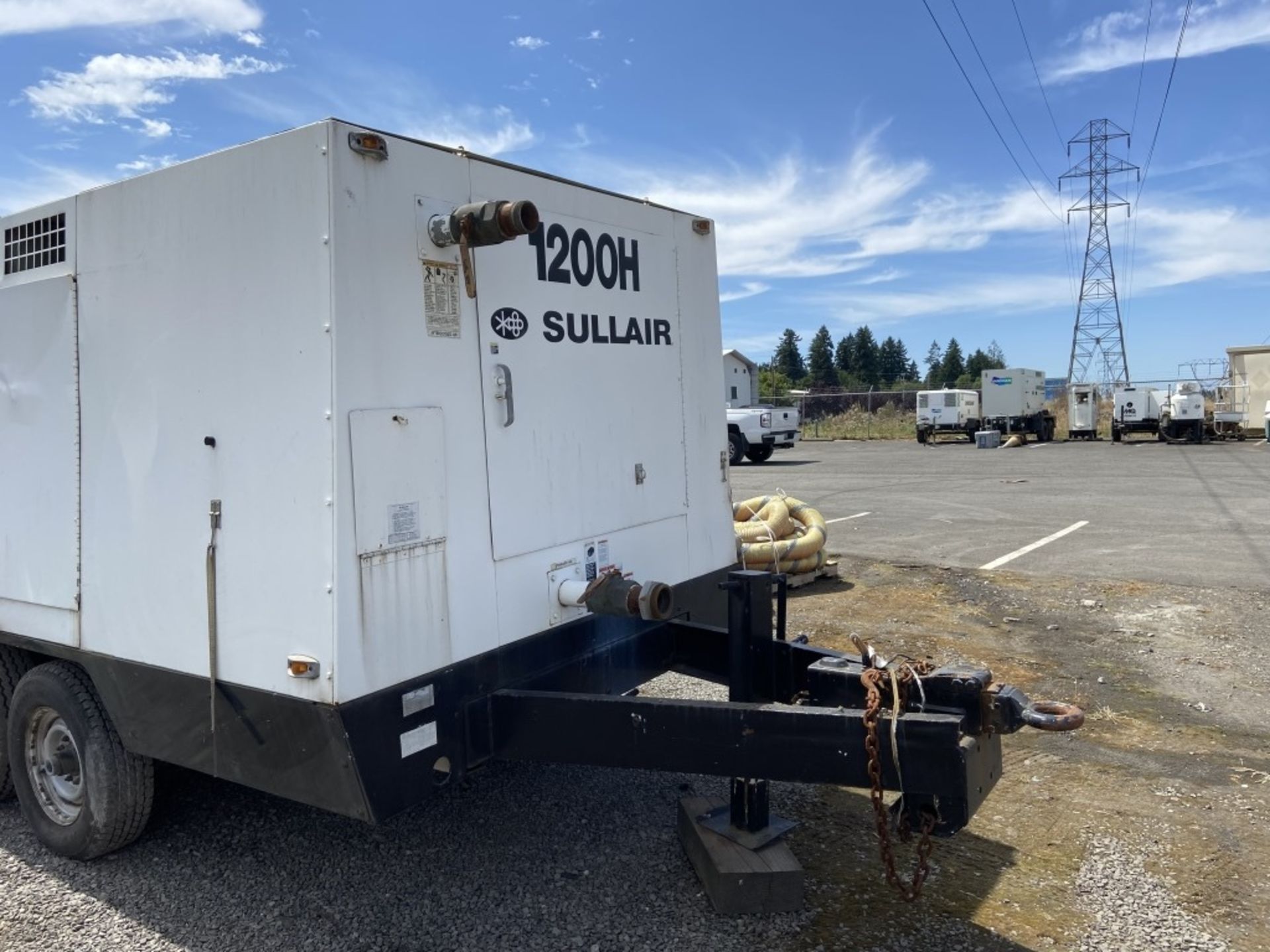 2000 Sullair 1200H Towable Air Compressor - Image 3 of 10