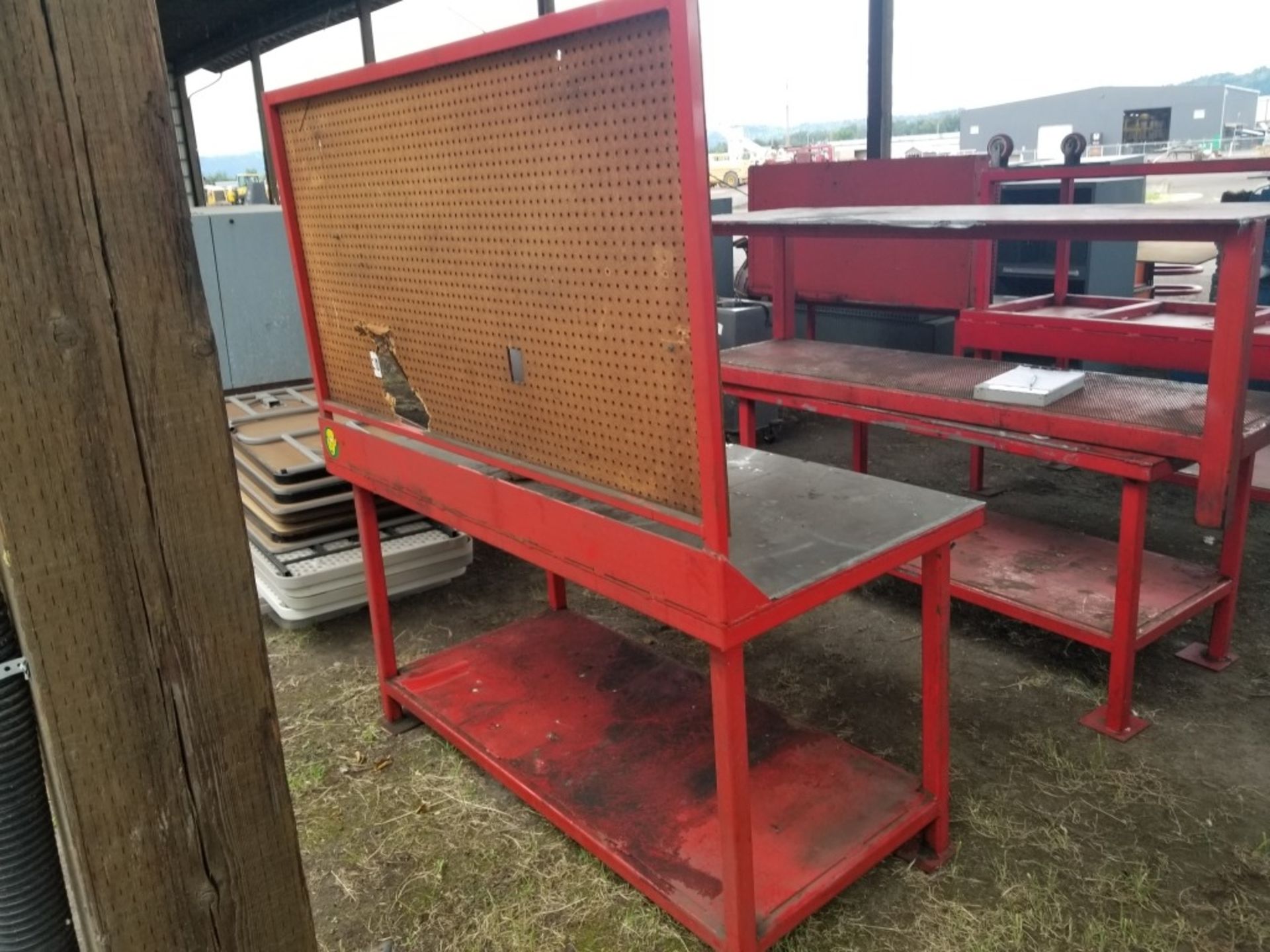 Metal Work Bench - Image 3 of 3