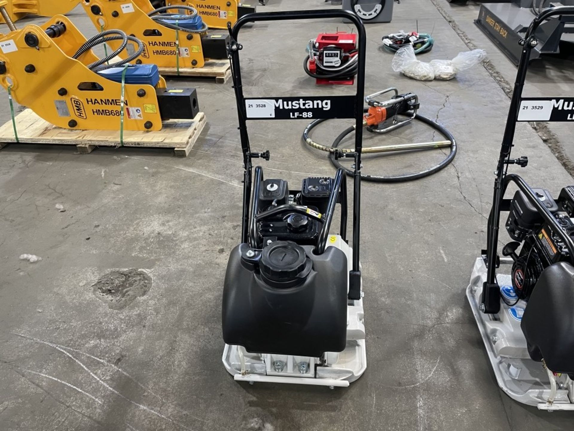 2021 Mustang LF88 Plate Compactor