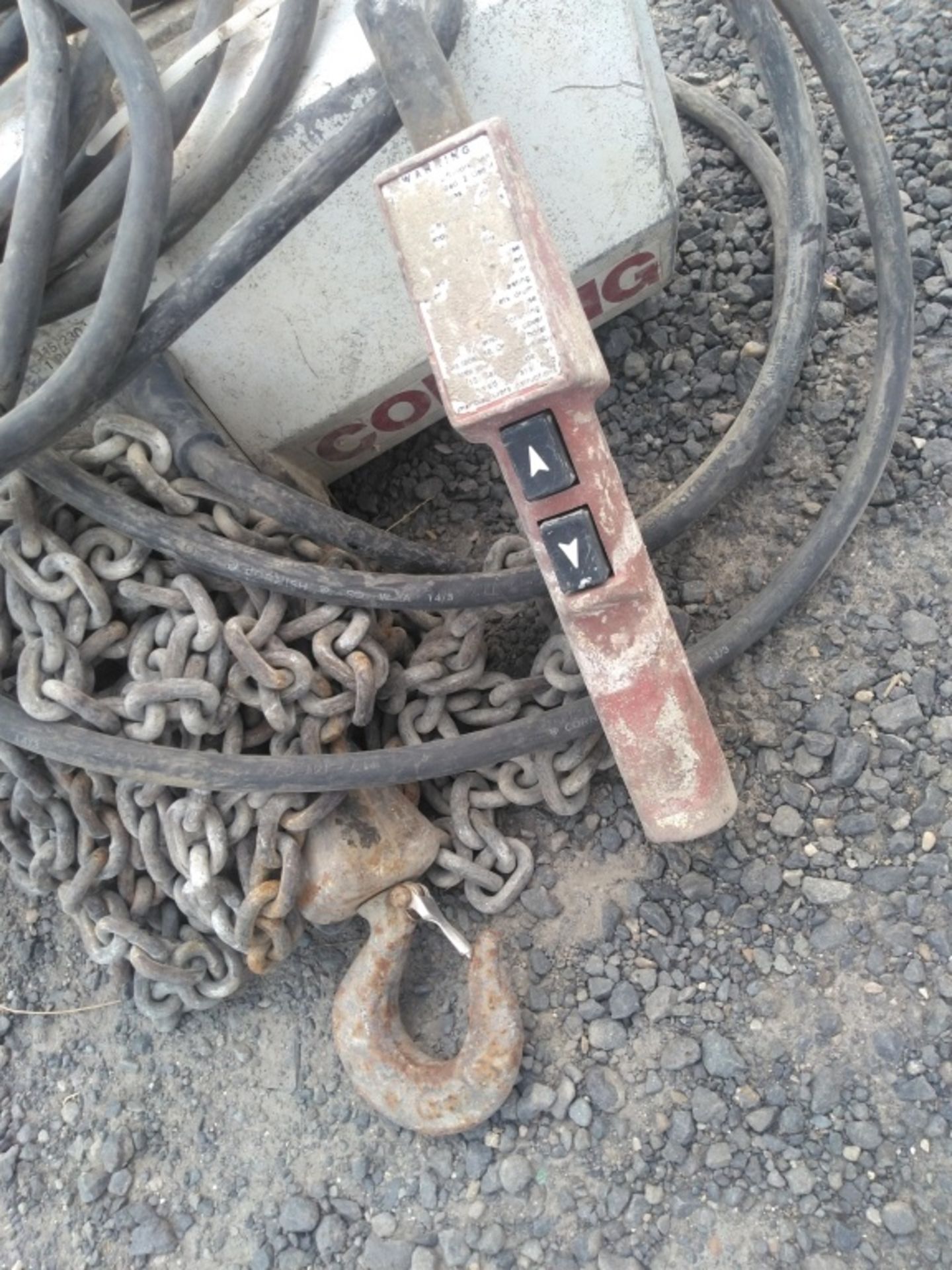 1 Ton Chain Hoist - Image 5 of 5