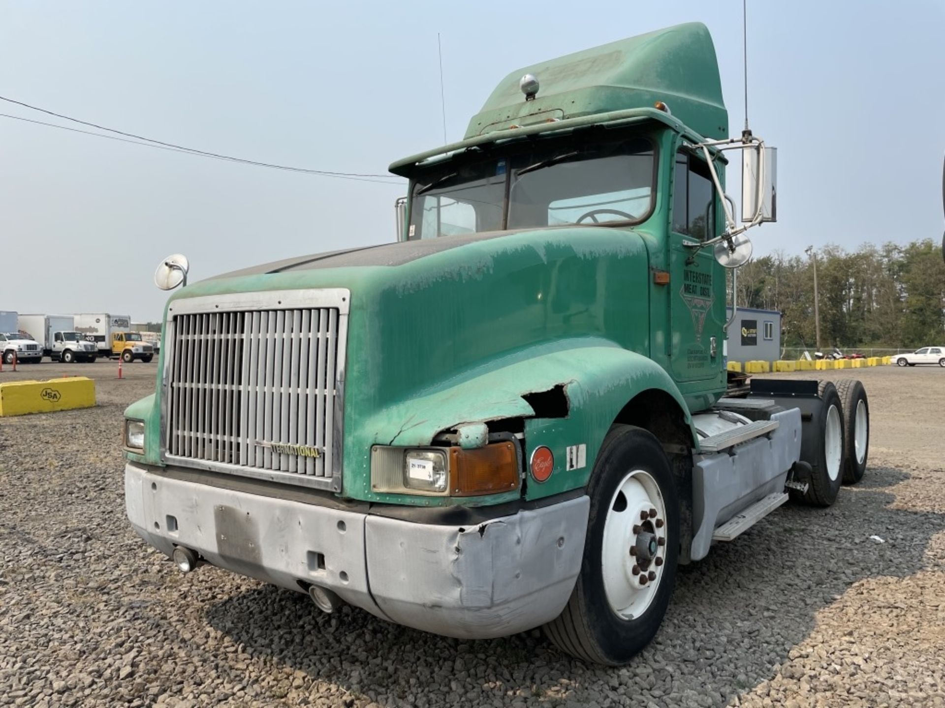 1993 International 9400 T/A Truck Tractor