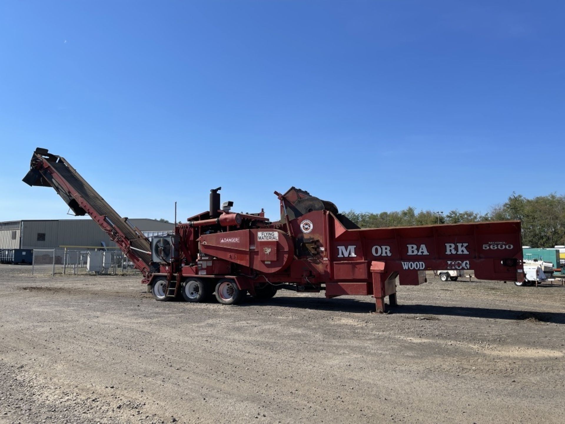 Morbark 5600 Horizontal Grinder - Image 9 of 41