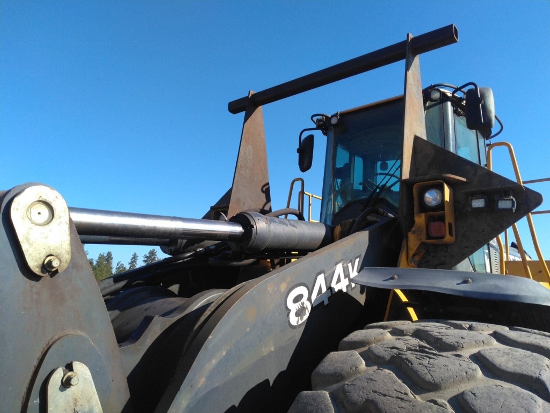 John Deere 844K Wheel Loader - Image 15 of 56