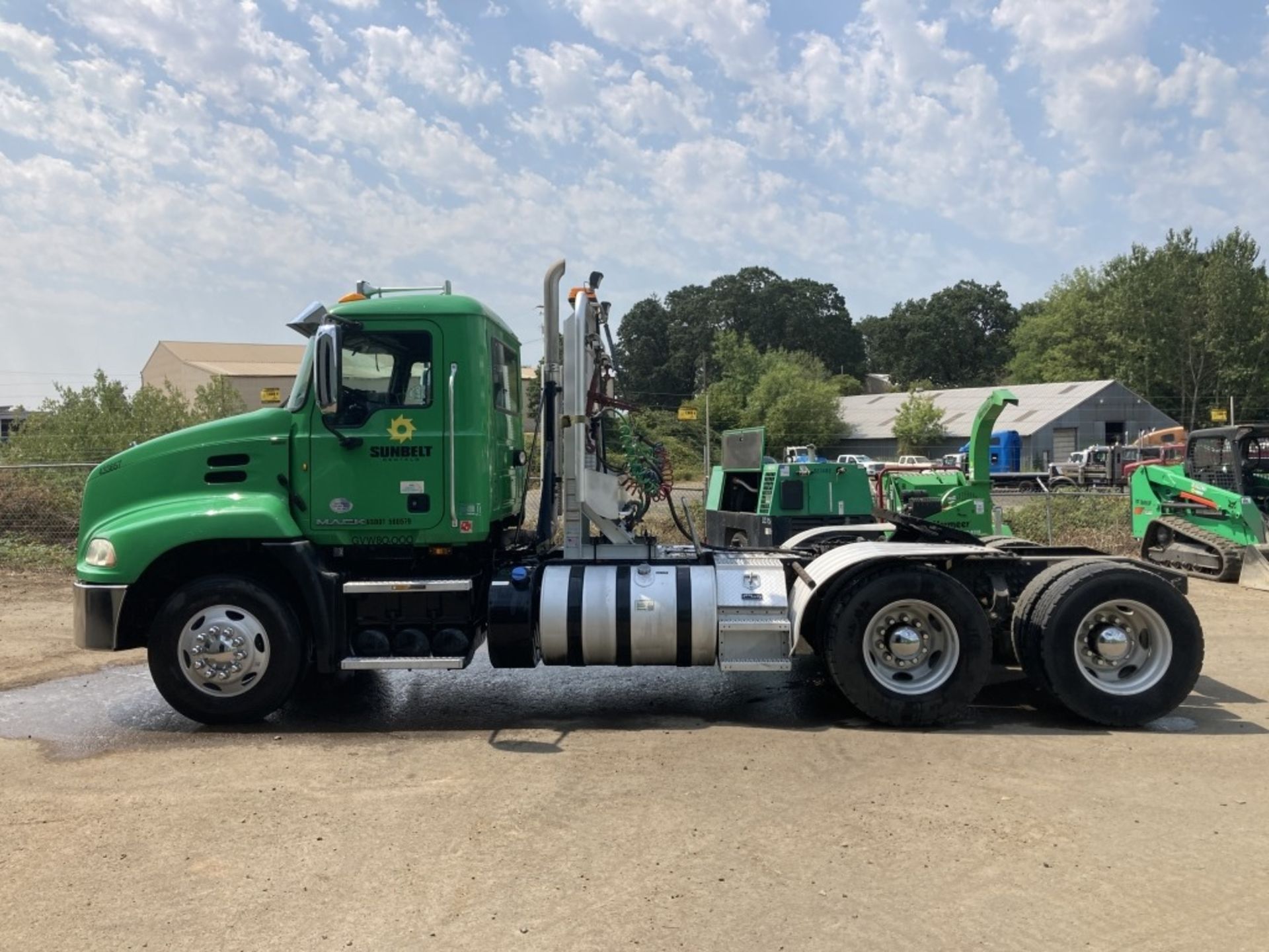 2013 Mack CXU613 T/A Truck Tractor - Image 5 of 30