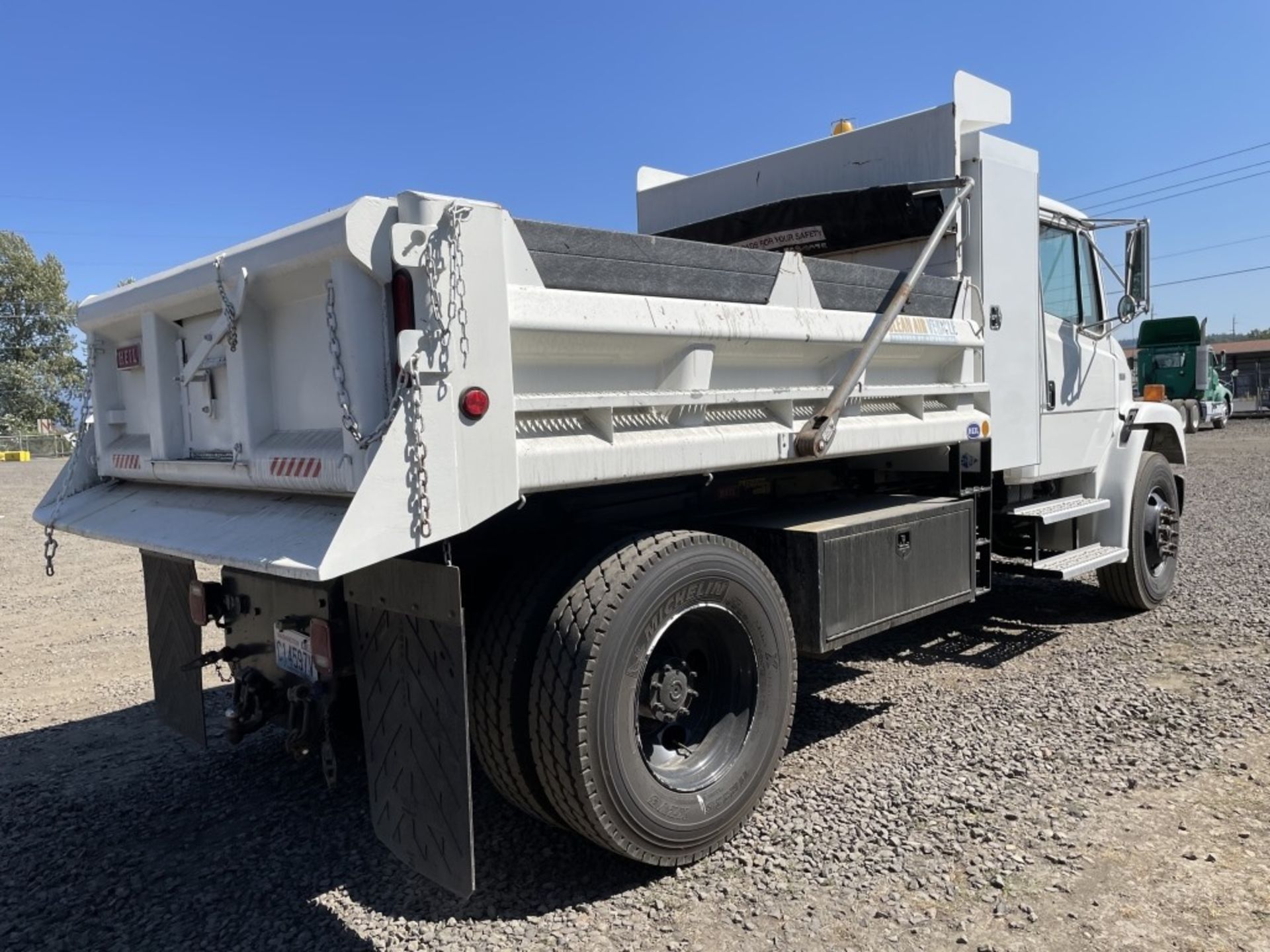 2003 Freightliner FL70 S/A Dump Truck - Image 3 of 30