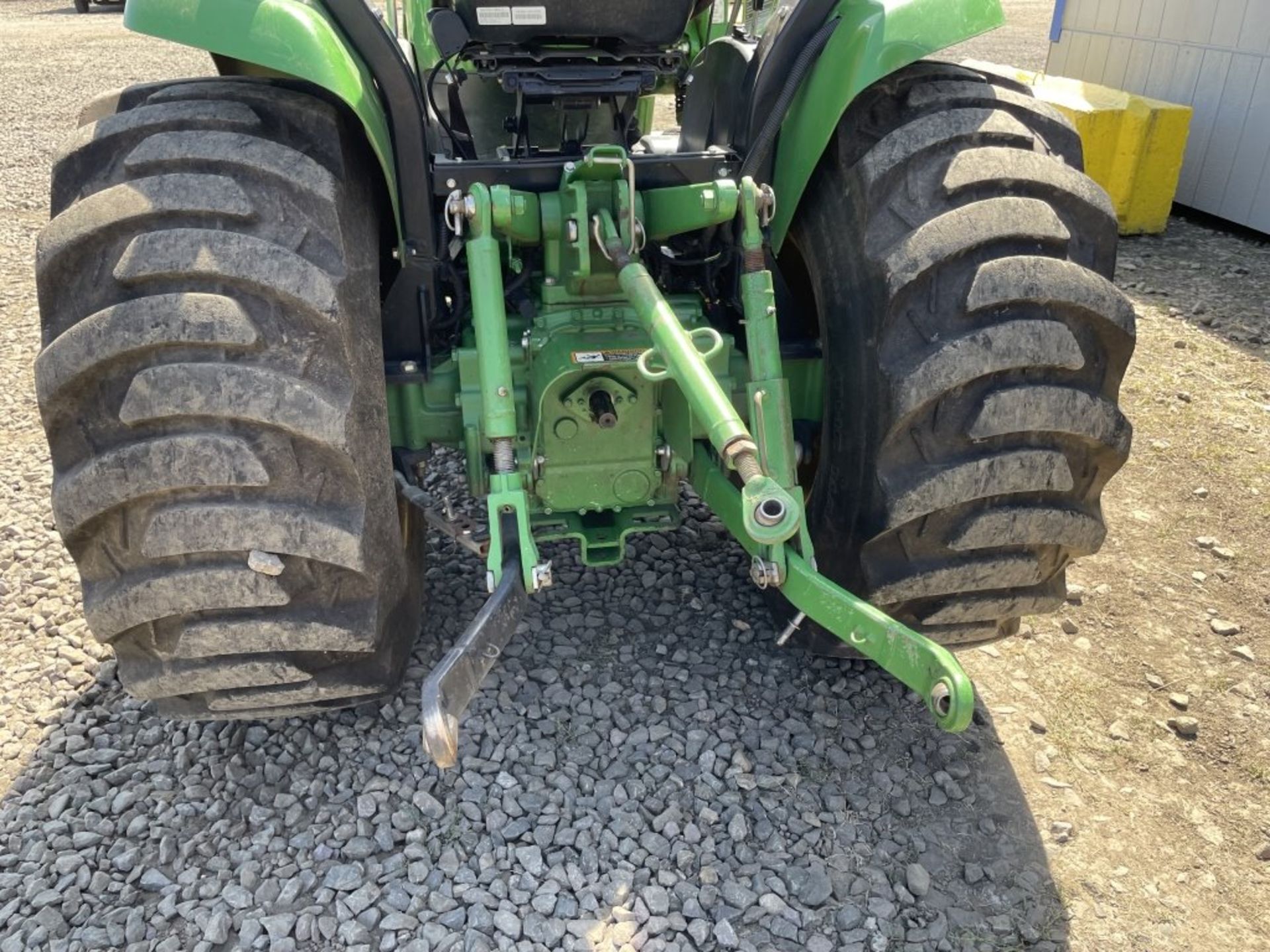 2017 John Deere 3039R Utility Tractor - Image 11 of 22