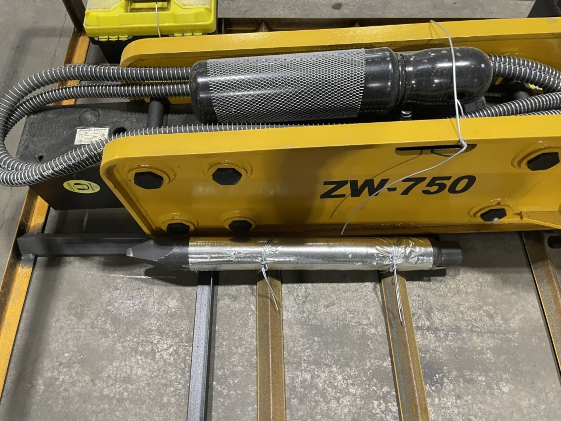 2021 Wolverine ZW-750 Hydraulic Breaker - Image 5 of 8