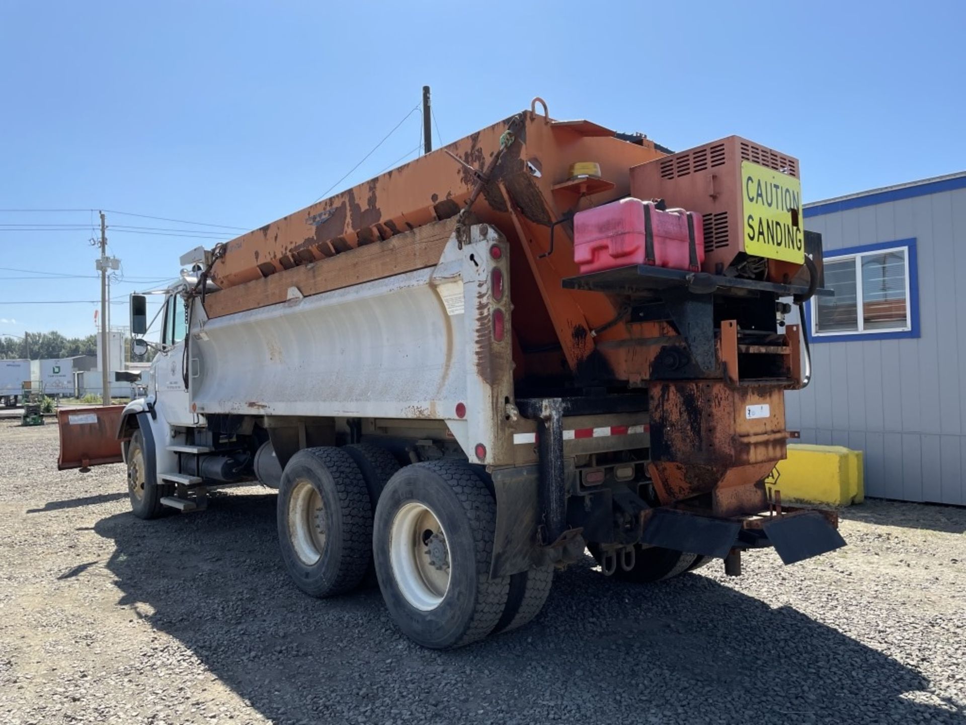 1997 Freightliner FL112 T/A Dump Truck - Image 4 of 20