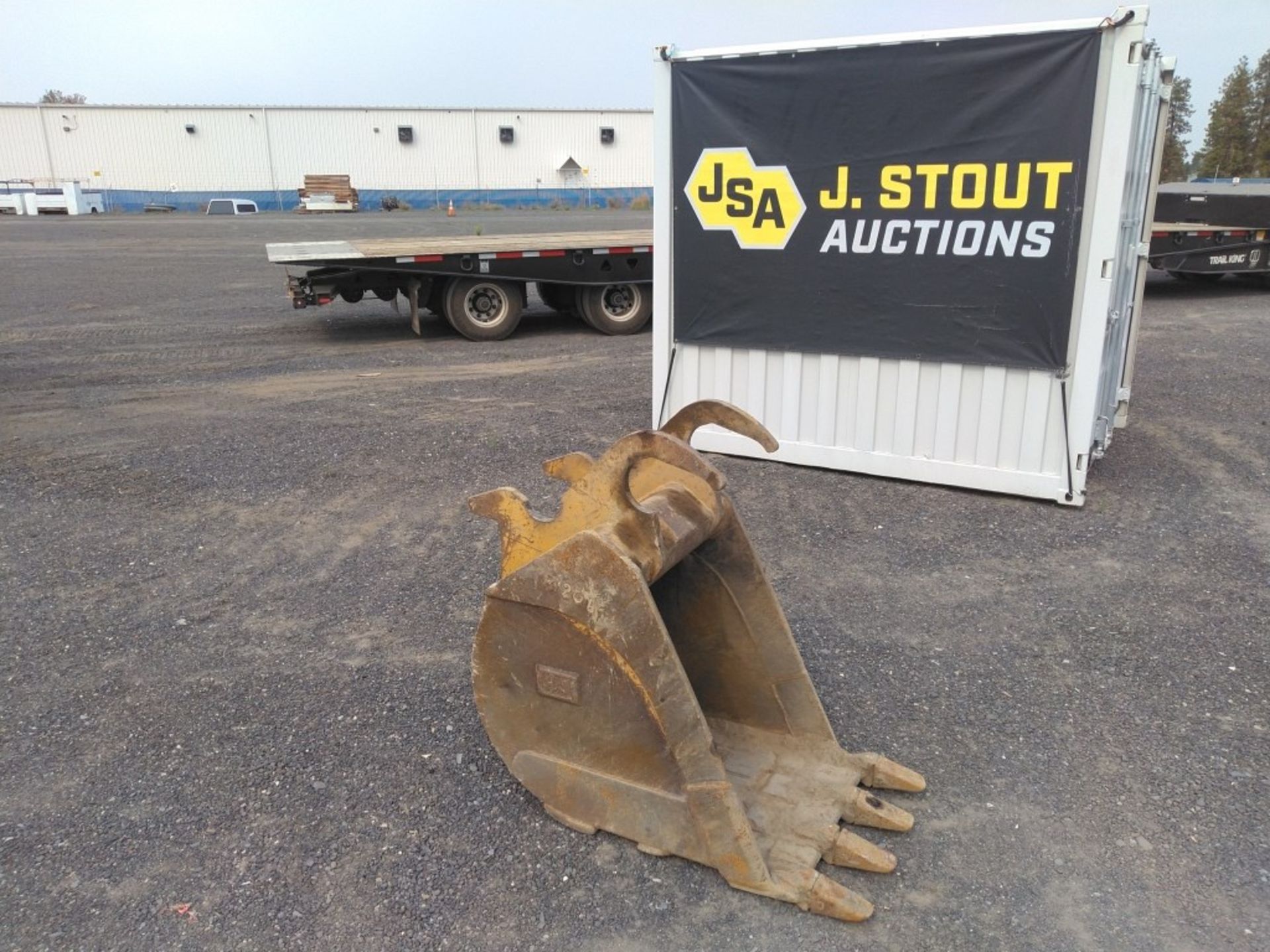 Caterpillar 24"" Dig Bucket