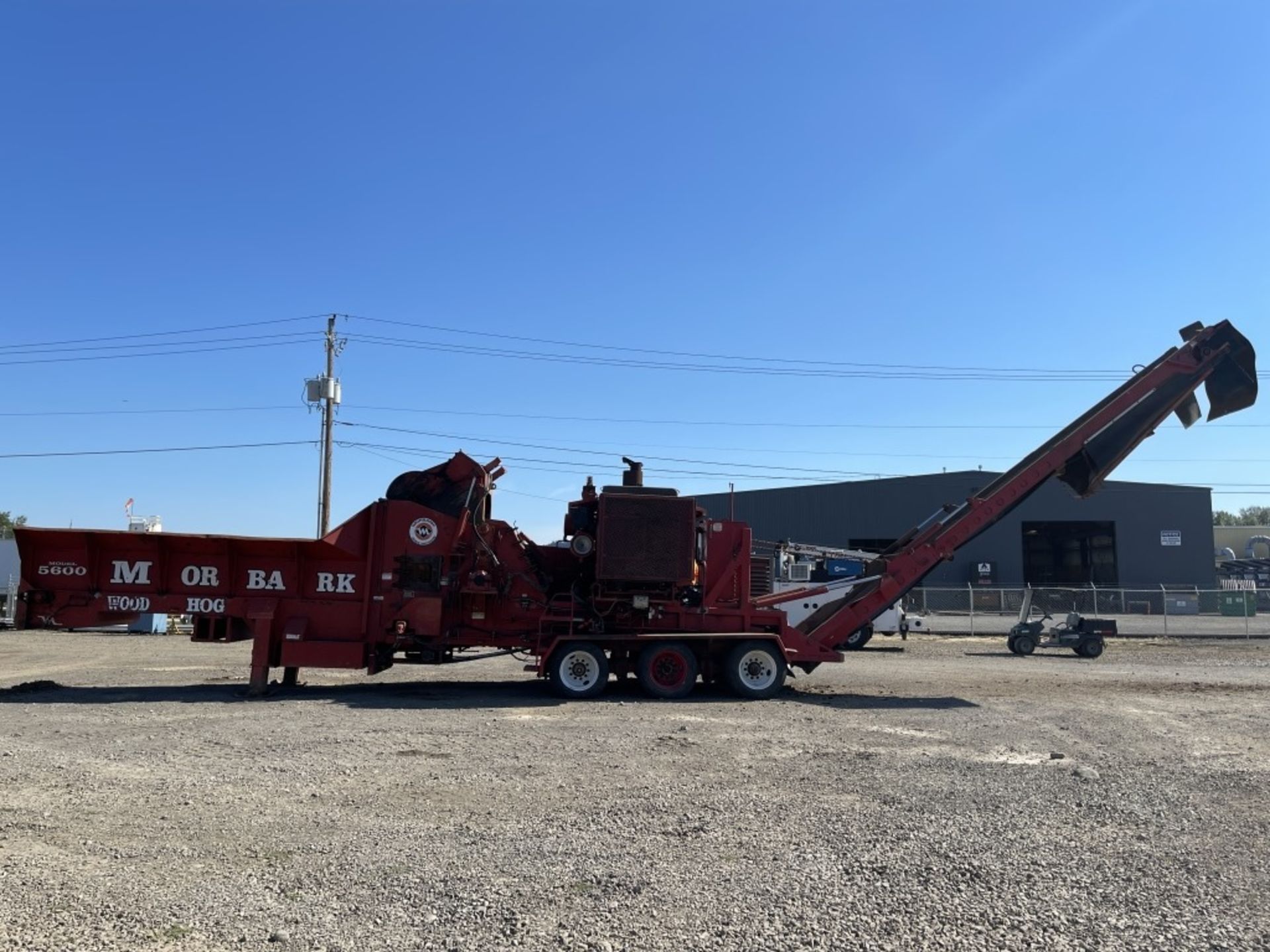 Morbark 5600 Horizontal Grinder - Image 11 of 41