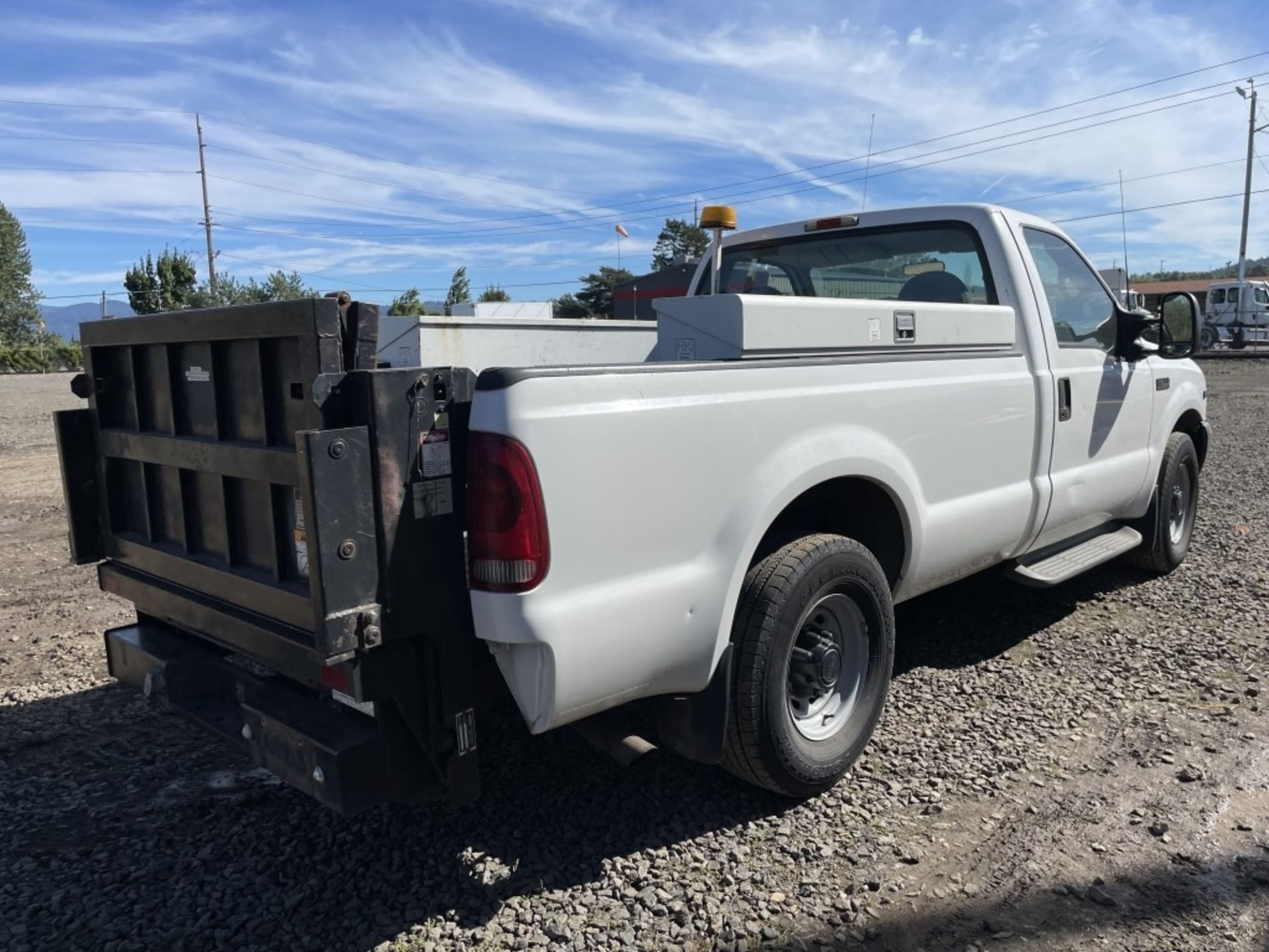 2002 Ford F350 XL SD Pickup - Image 3 of 17