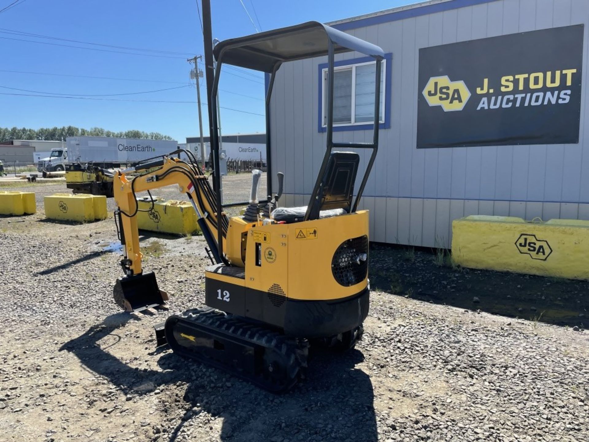 2021 AGrotk YM10 Mini Hydraulic Excavator - Image 4 of 19