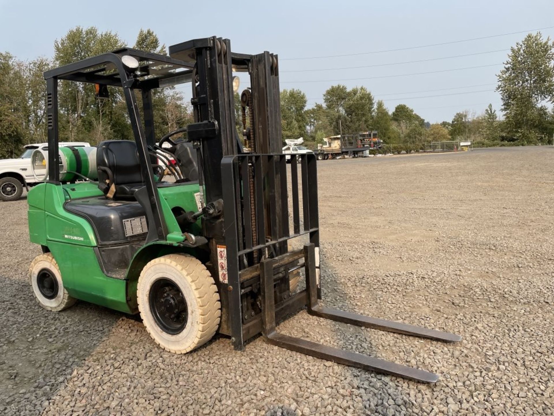 Mitsubishi FG25N Forklift - Image 2 of 20