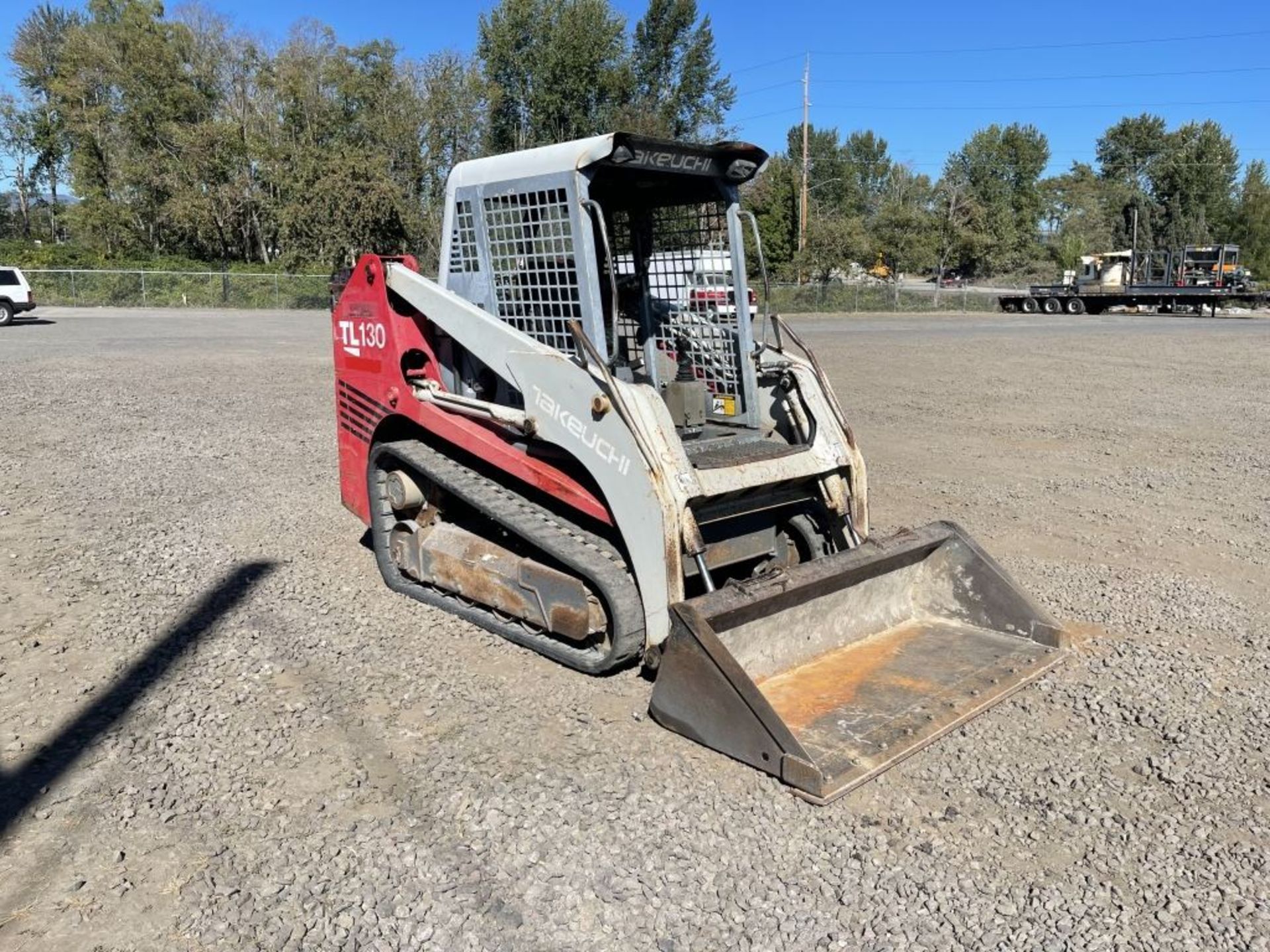 2001 Takeuchi TL130 Compact Track Loader - Image 4 of 12