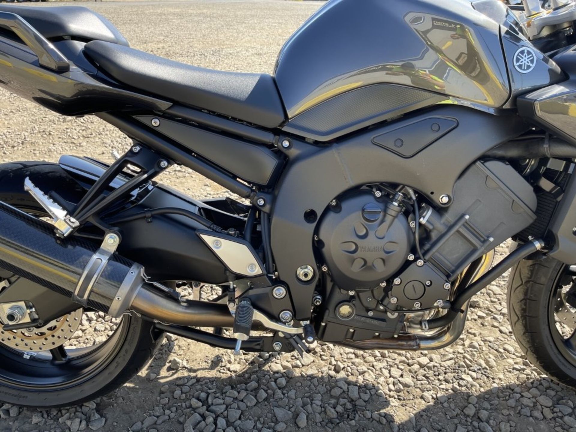 2015 Yamaha FZ1 Motorcycle - Image 7 of 13