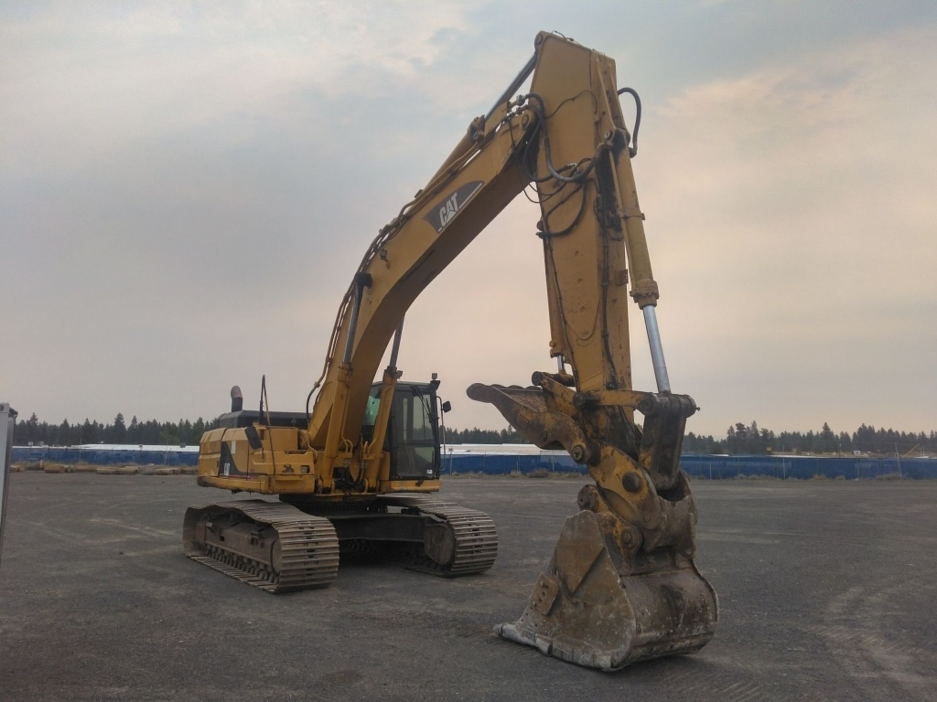 2000 Caterpillar 345BL II Hydraulic Excavator - Image 8 of 55