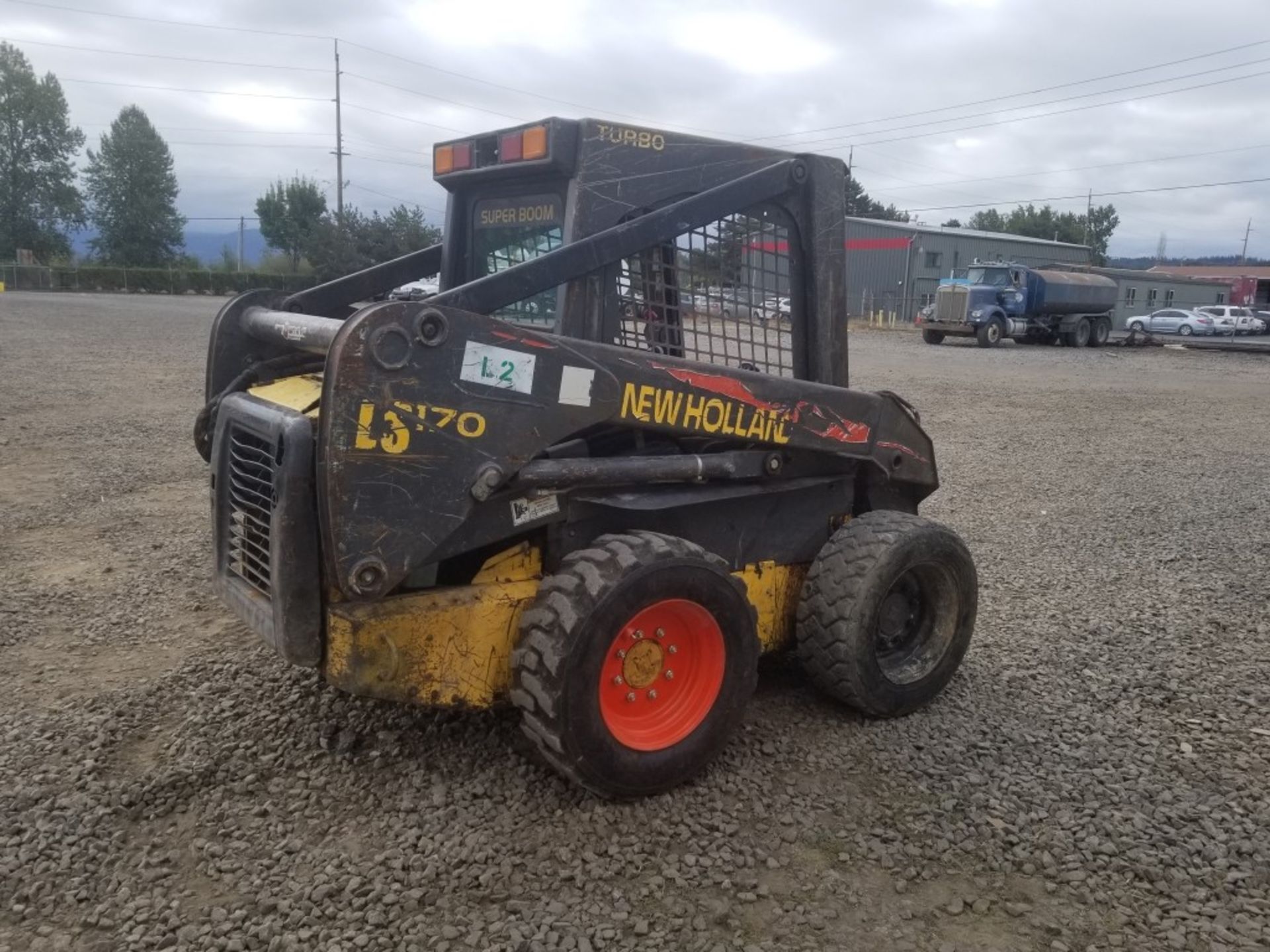 2005 New Holland LS170 Skid Steer Loader - Image 3 of 17