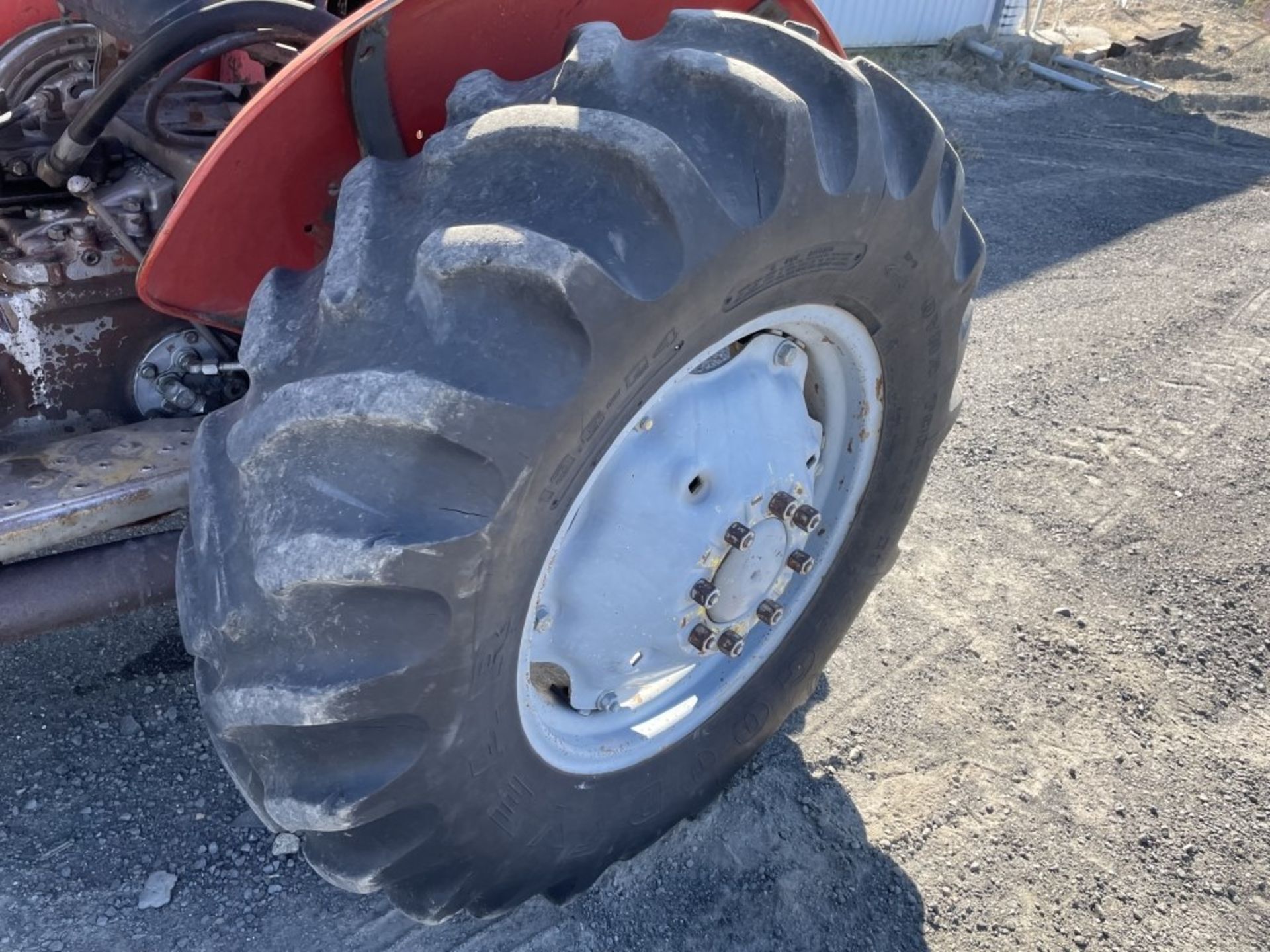 Massey Ferguson Z45 Utility Tractor - Image 9 of 17