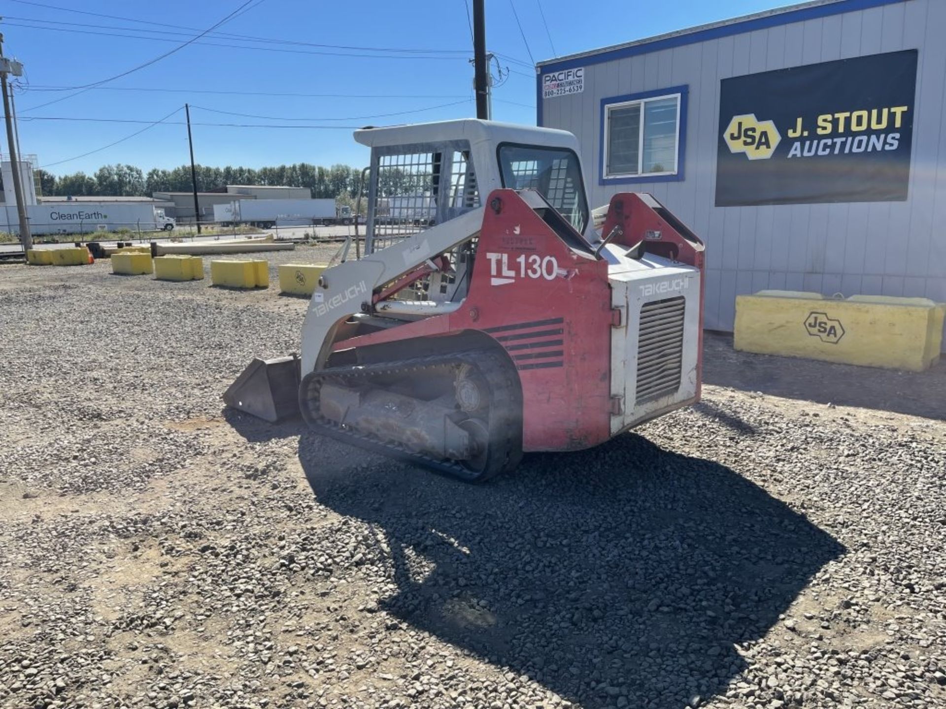 2001 Takeuchi TL130 Compact Track Loader - Image 2 of 12