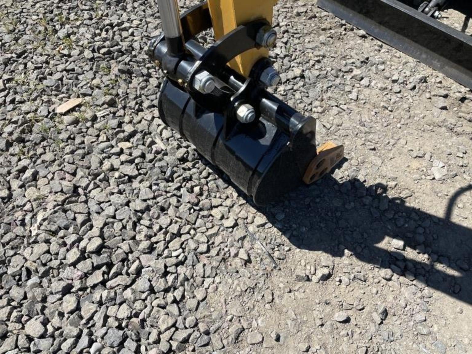 2021 AGrotk YM10 Mini Hydraulic Excavator - Image 6 of 19