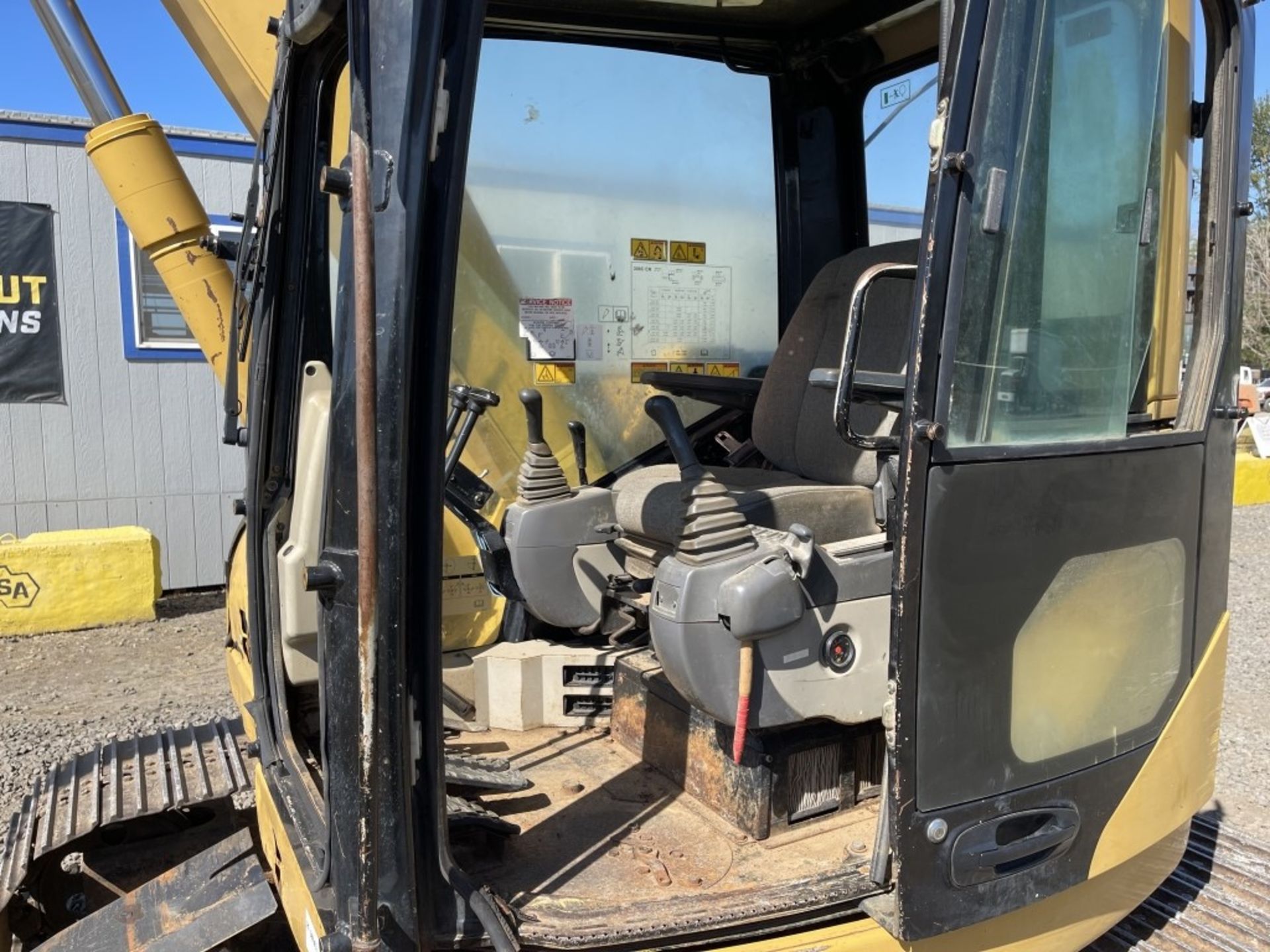 Caterpillar 308C CR Mini Hydraulic Excavator - Image 14 of 23