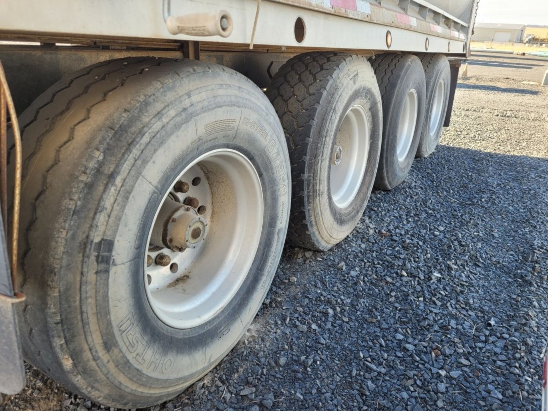 1998 Pioneer Quad Axle Pup Trailer - Image 14 of 44