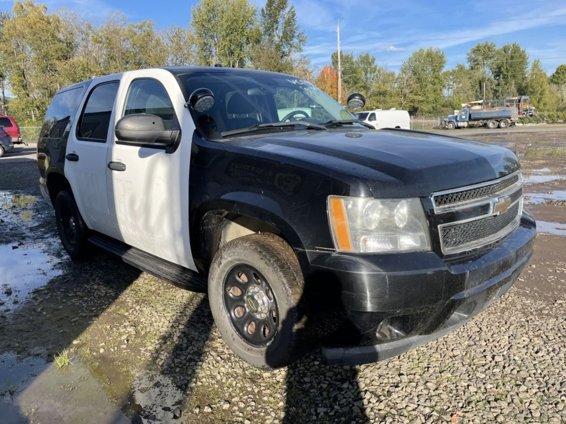 2009 Chevrolet Tahoe SUV - Image 2 of 16