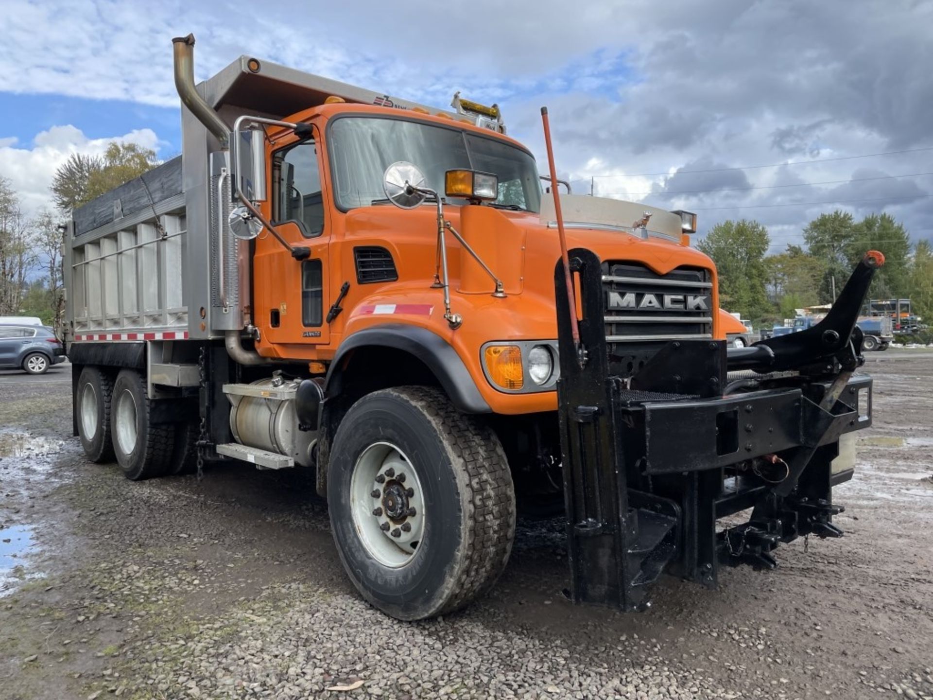 2006 Mack CV713 T/A Dump Truck - Image 2 of 30