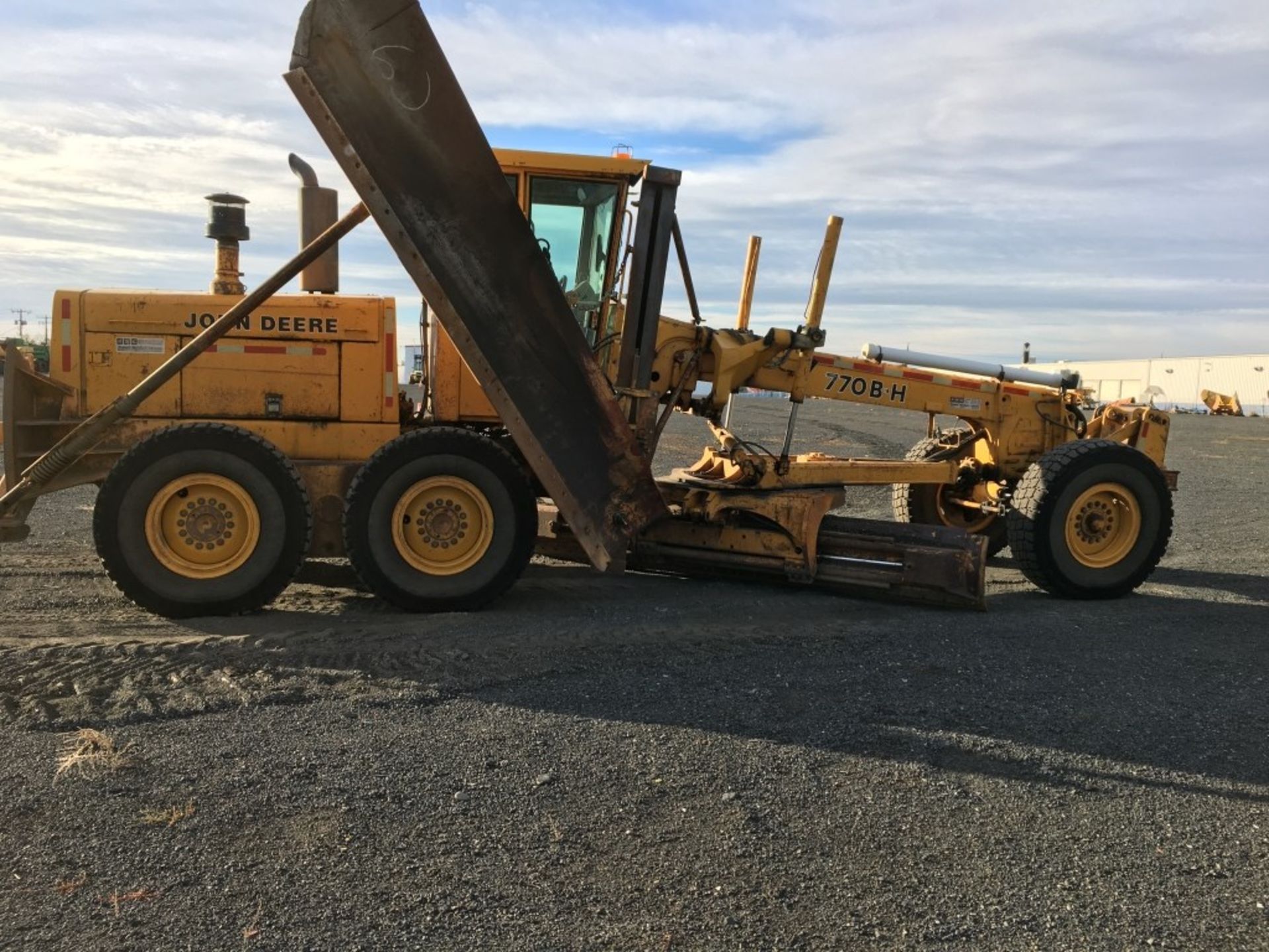 1991 John Deere 770BH Motorgrader - Image 6 of 38