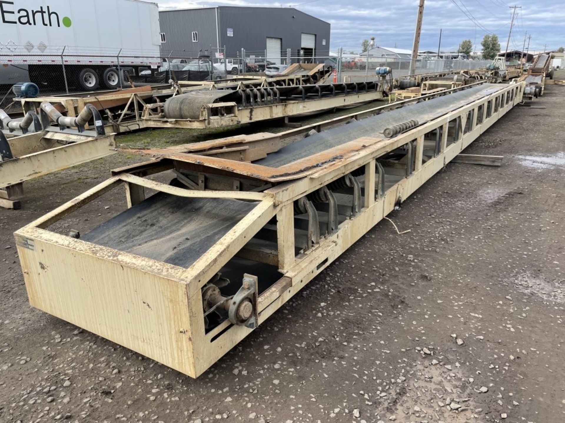 Balzer 60 ft. Stacker Conveyor