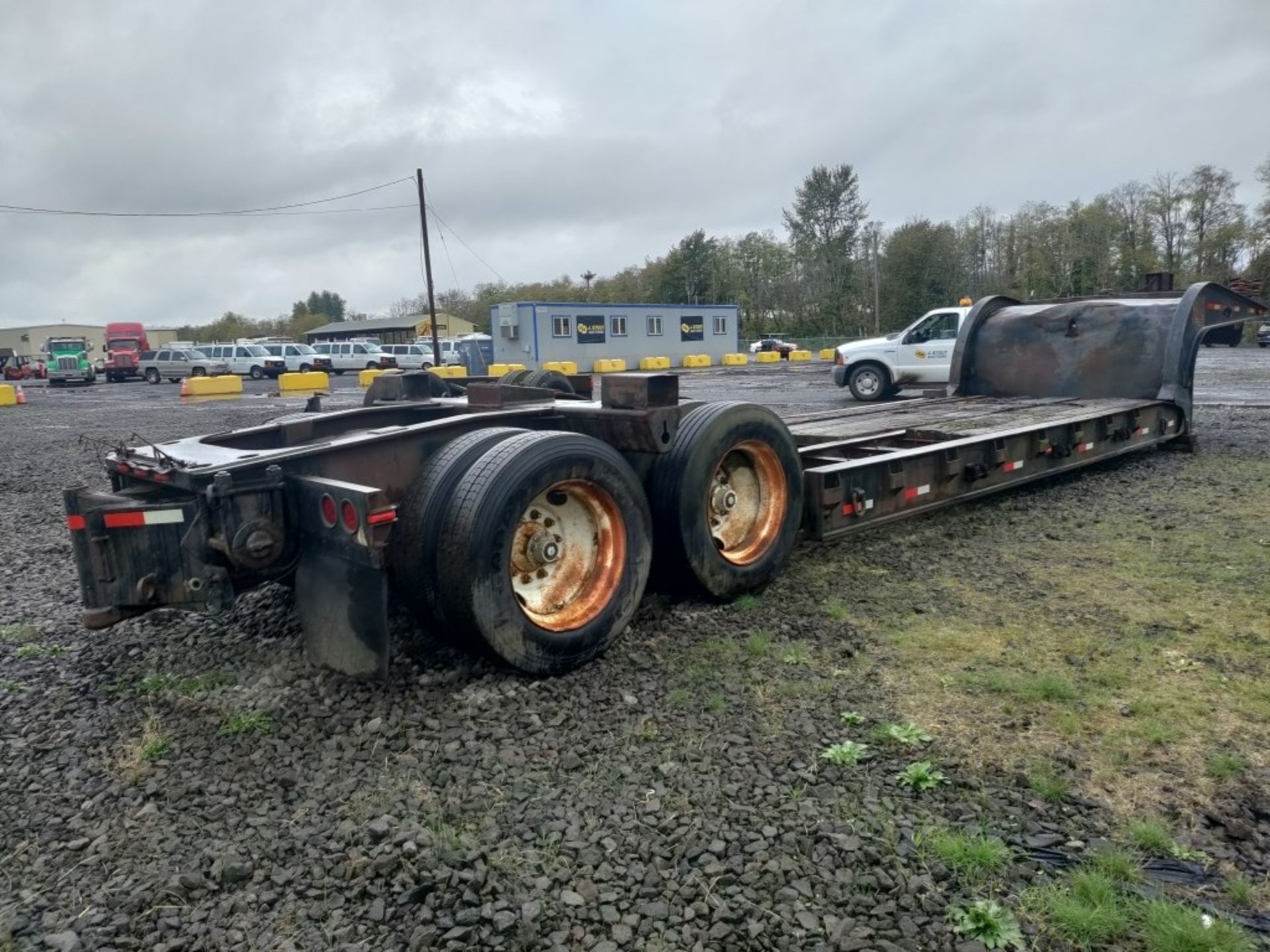 1972 Peerless M202DG T/A Lowboy Trailer - Image 3 of 11