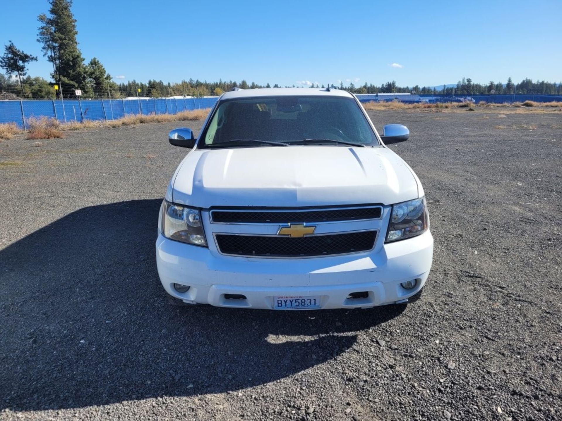 2007 Chevrolet Suburban LS SUV - Image 8 of 46