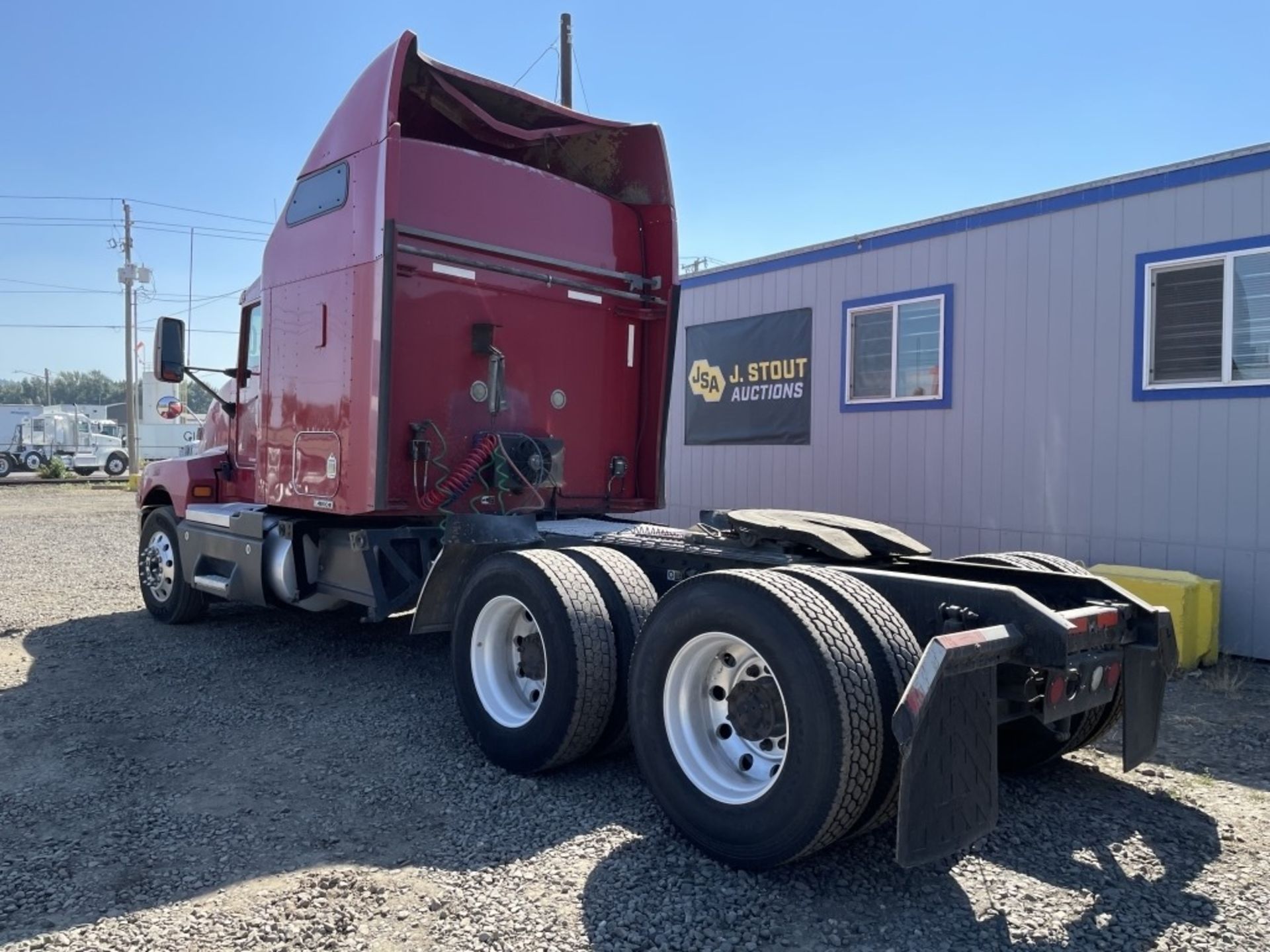 2007 Kenworth T600 T/A Sleeper Truck Tractor - Image 4 of 35