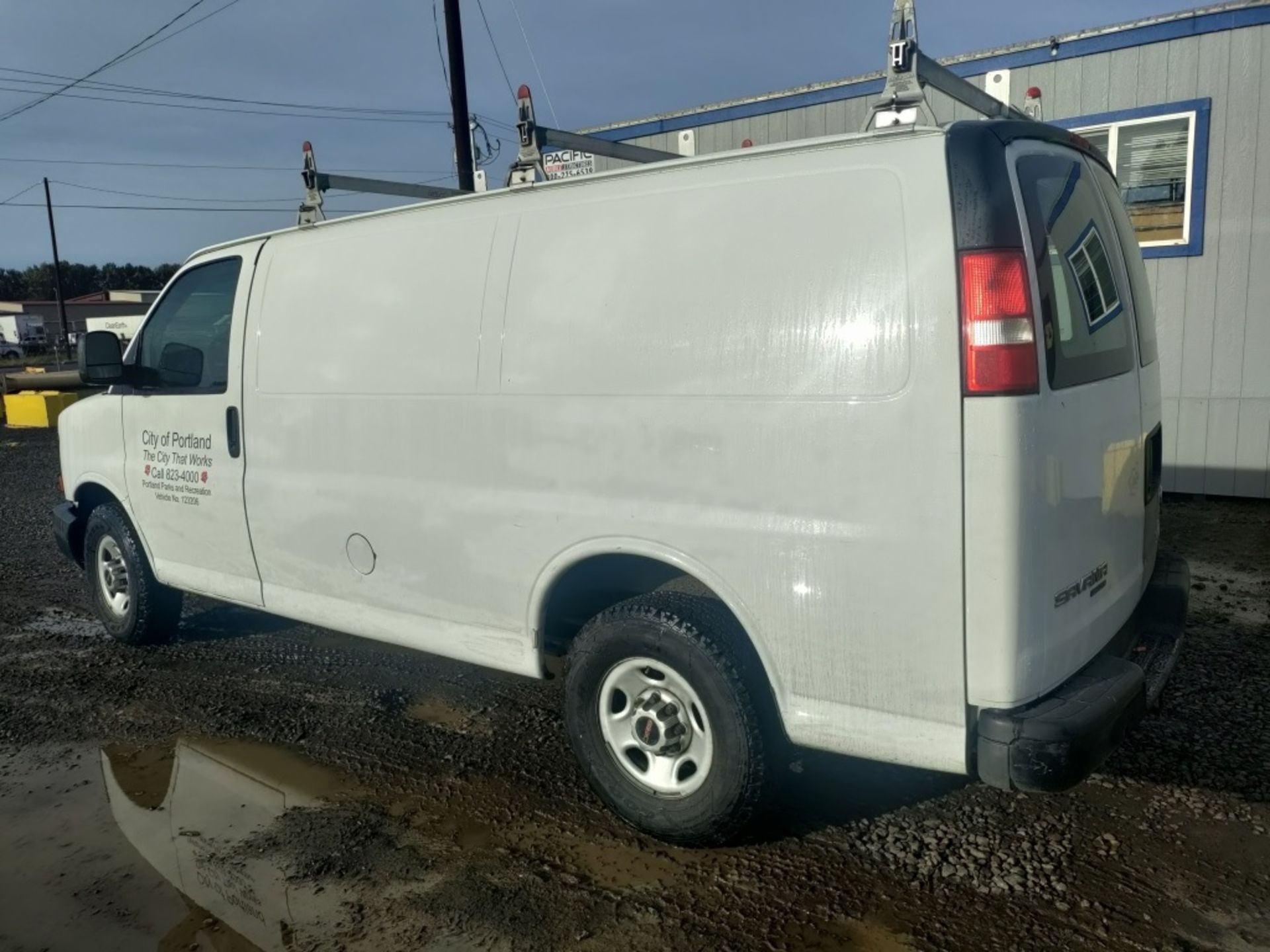 2012 GMC Savana Cargo Van - Image 4 of 18