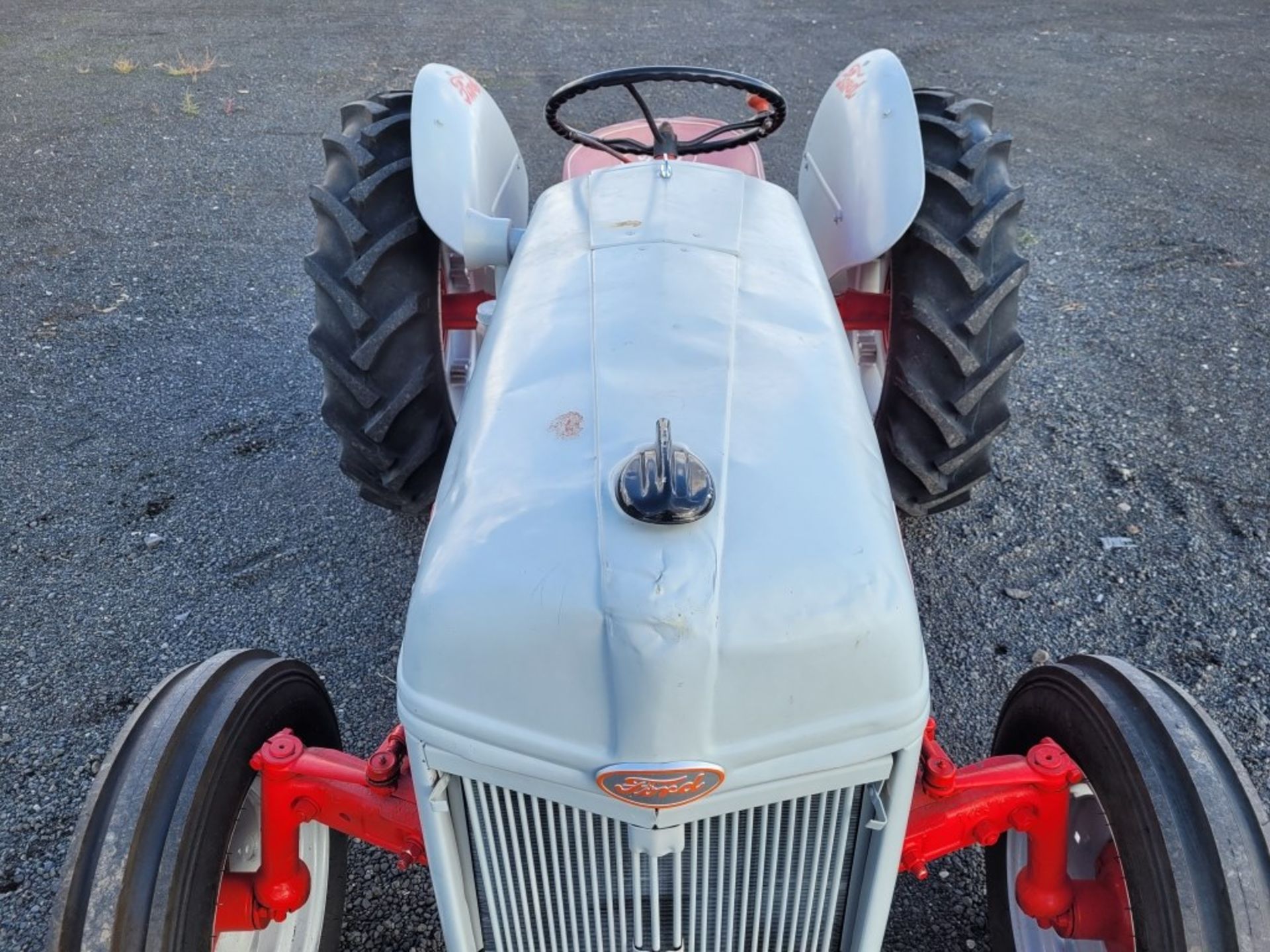 1951 Ford 8N-B Utility Tractor - Image 23 of 38