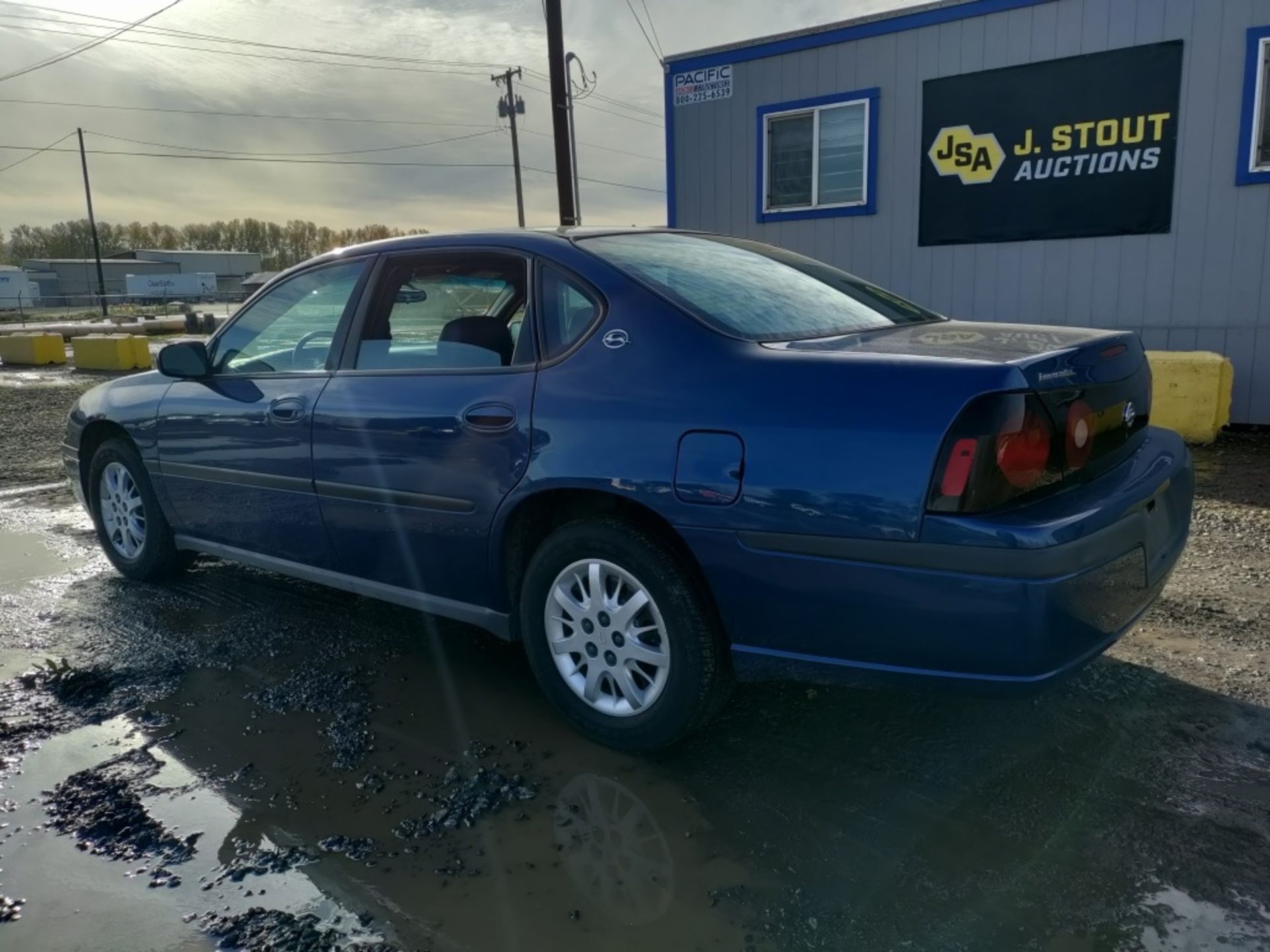 2005 Chevrolet Impala Sedan - Image 4 of 17