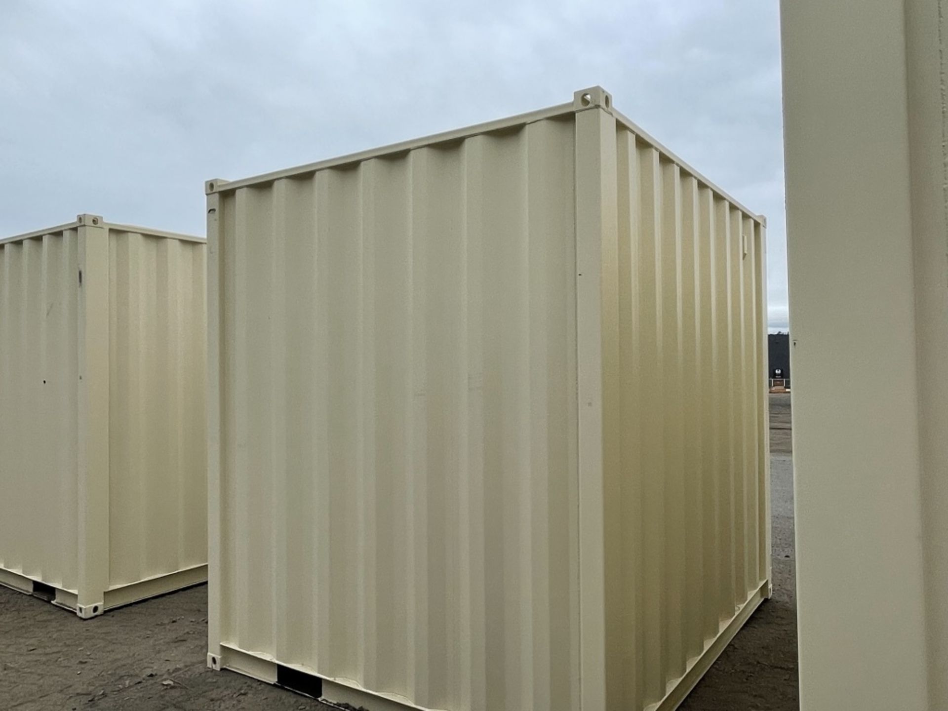 2021 9' Shipping Container - Image 3 of 6