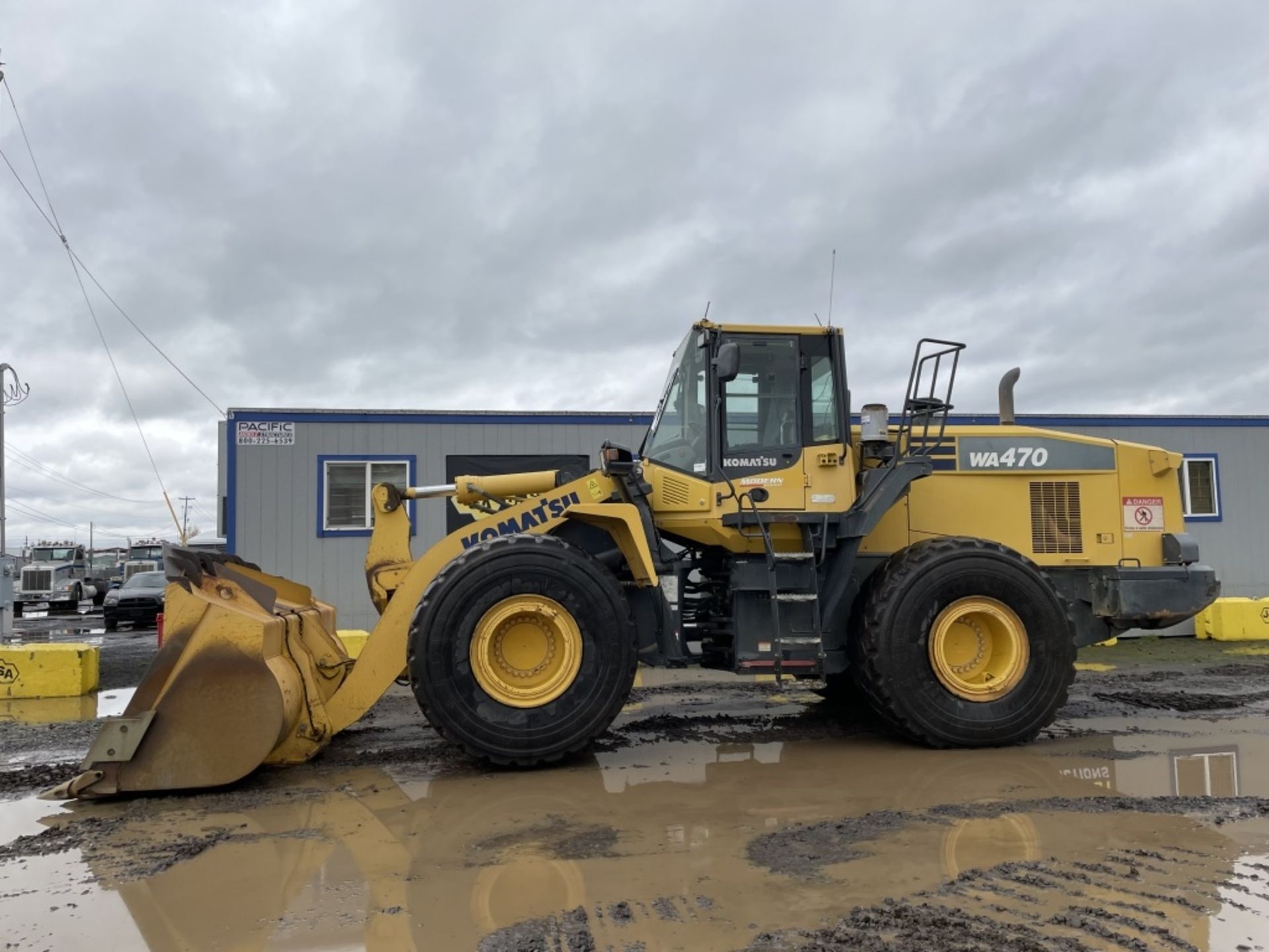 Komatsu WA470-7 Wheel Loader - Image 5 of 34