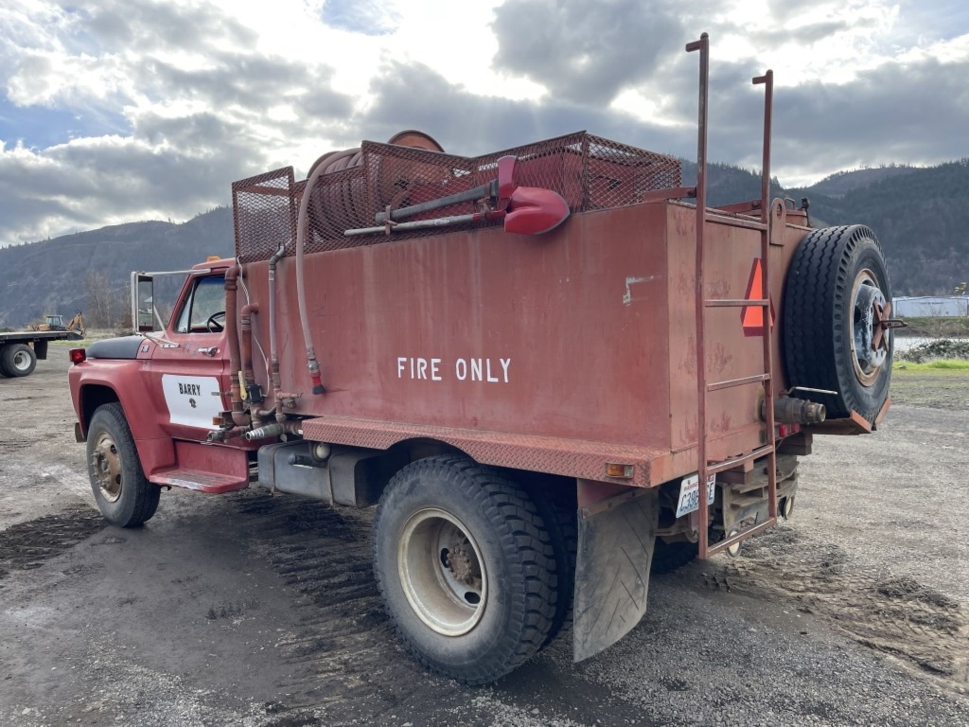 1978 Ford F700 S/A Brush Truck - Image 3 of 30