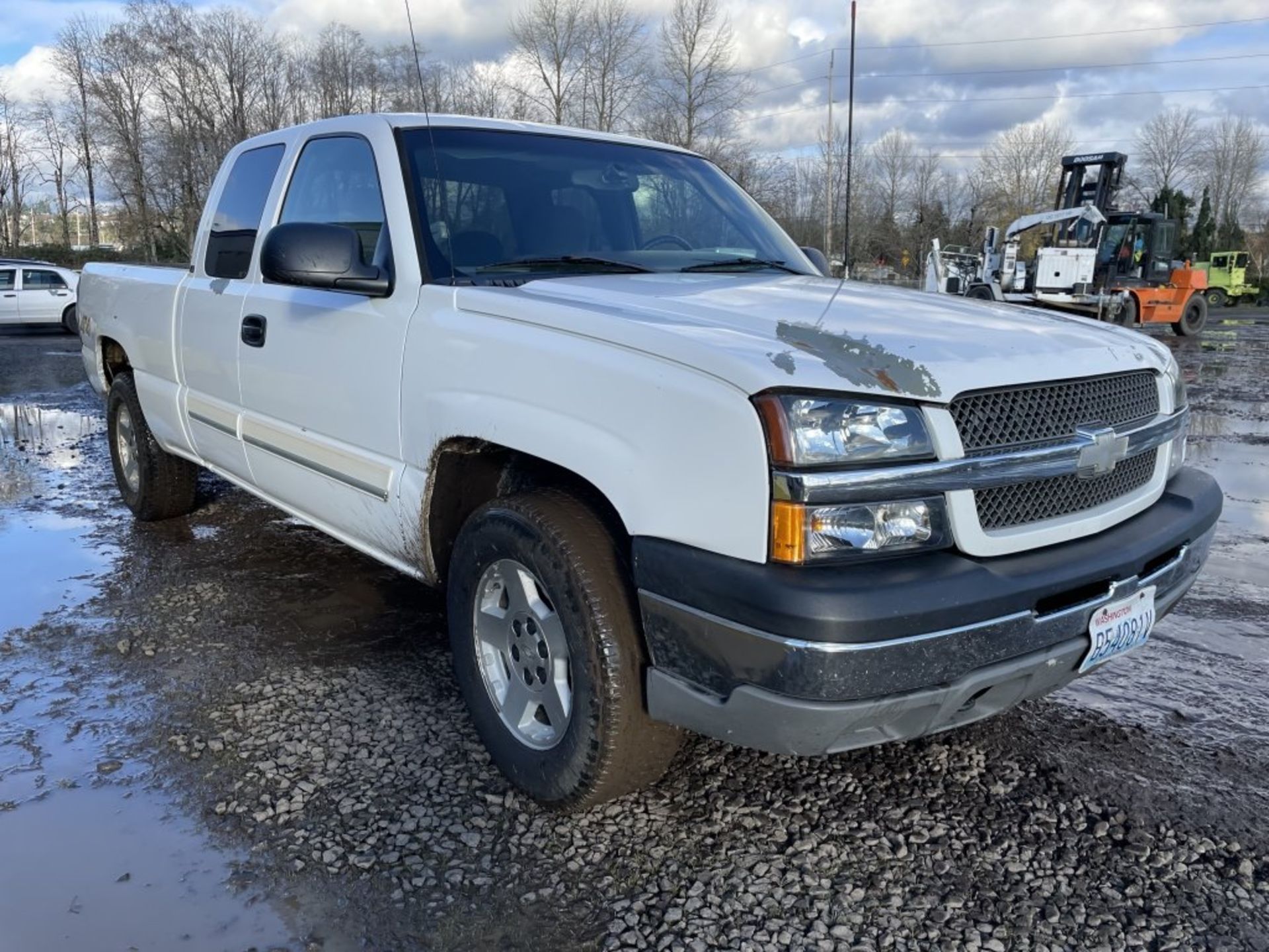 2005 Chevrolet Silverado LS Extra Cab 4x4 Pickup - Image 2 of 21