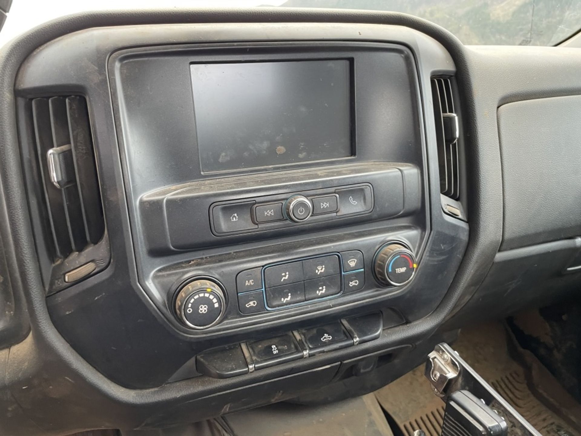 2016 Chevrolet 2500 HD 4x4 Crew Cab Pickup - Image 17 of 22