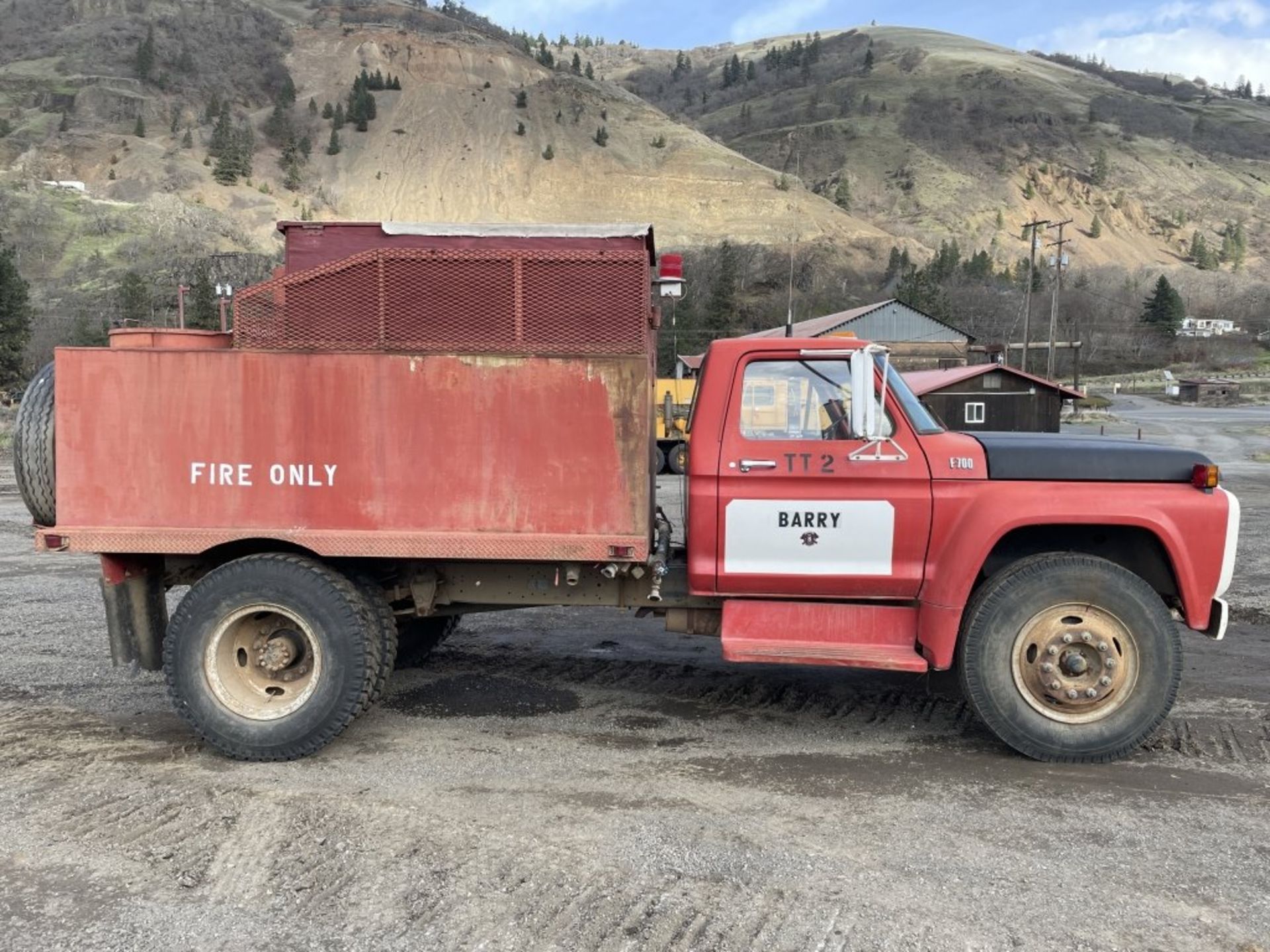 1978 Ford F700 S/A Brush Truck - Image 6 of 30