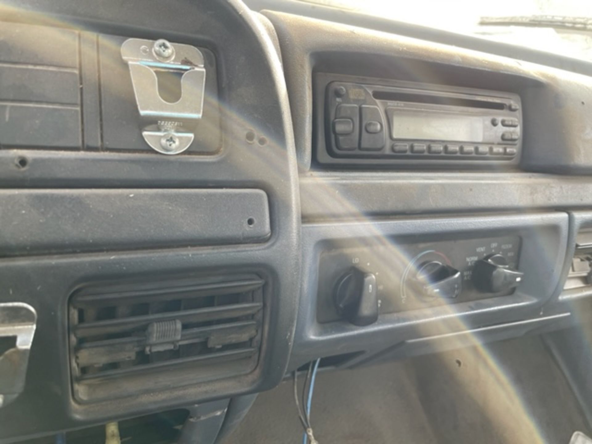 1992 Ford F350 4x4 Utility Truck - Image 15 of 21