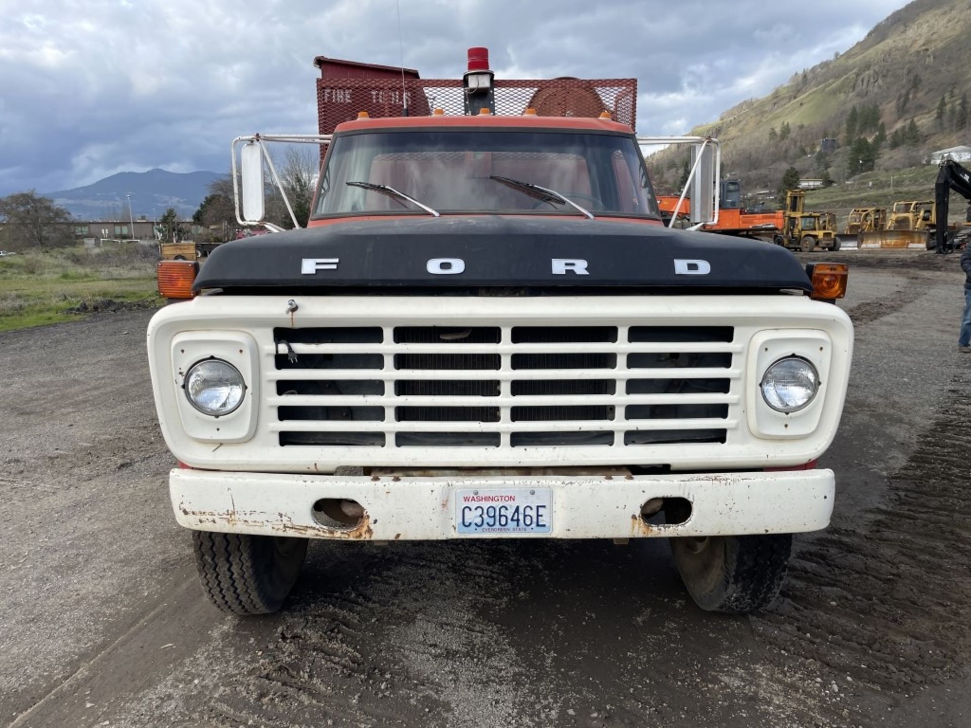 1978 Ford F700 S/A Brush Truck - Image 8 of 30
