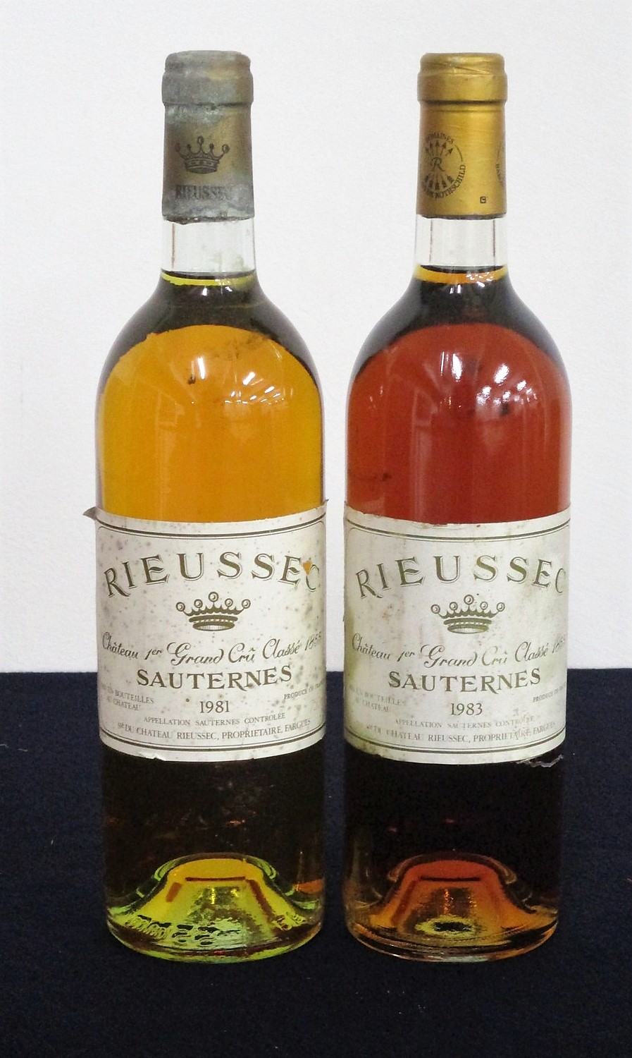 1 bt Ch. Rieussec Sauternes 1er Cru Grand Cru Classé 1981 i.n, dstl, foil oxidised 1 bt Ch. Rieussec