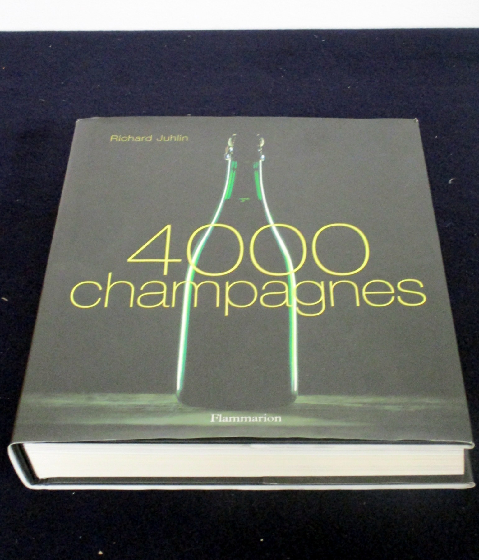 '4000 Champagnes' written by Richard Juhlin