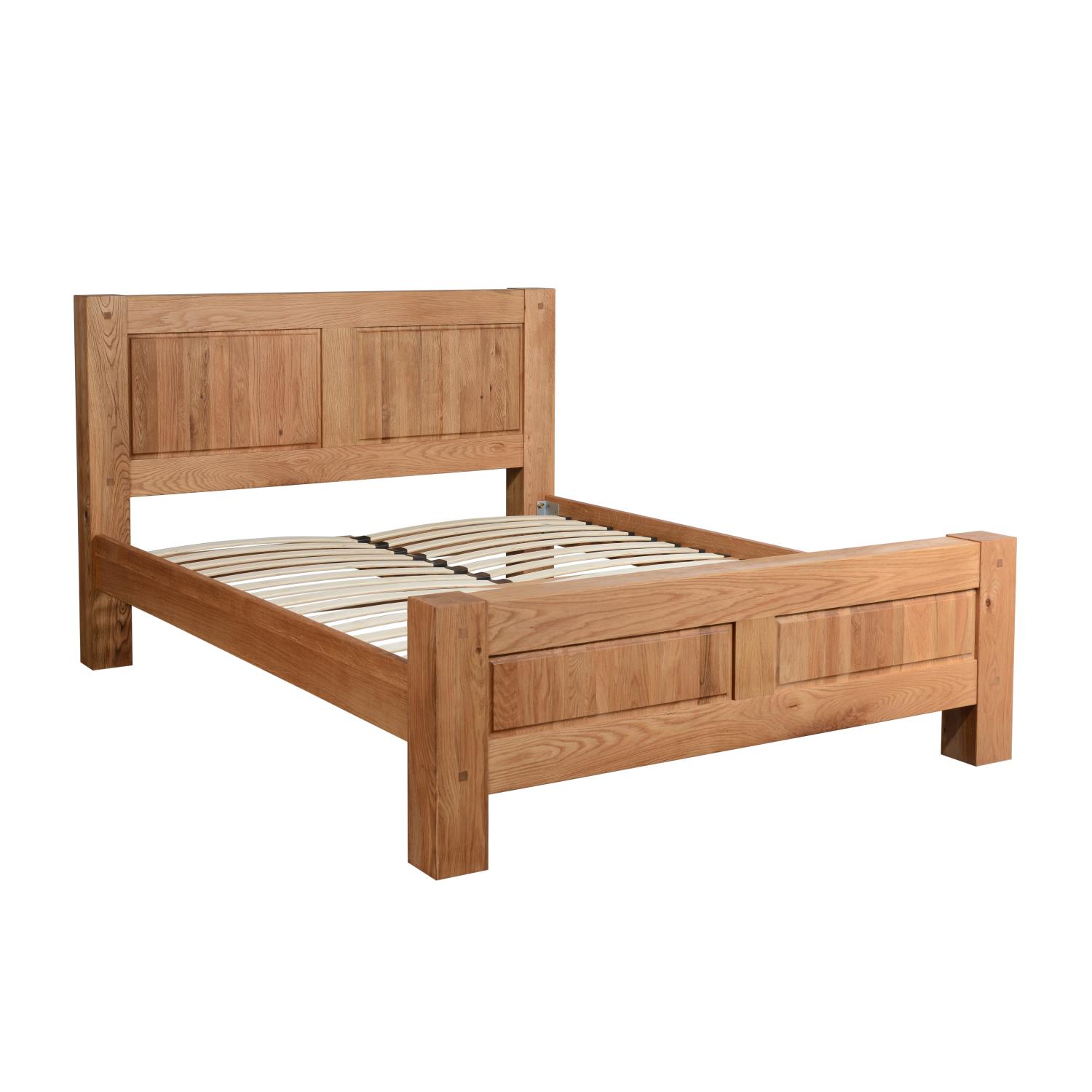 AN OREGON BED 4'6'- OILED OAK 217cm x 147cm x 110cm (rrp £765)