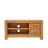 A MONTANA COMPACT MEDIA UNIT - NIBBED OAK 90cm x 40cm x 46cm (rrp £435)