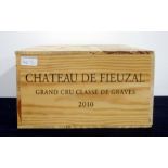 12 bts Ch. de Fieuzal (Rouge) 2010 owc Péssac-Léognan (Graves) Grand Cru Classé