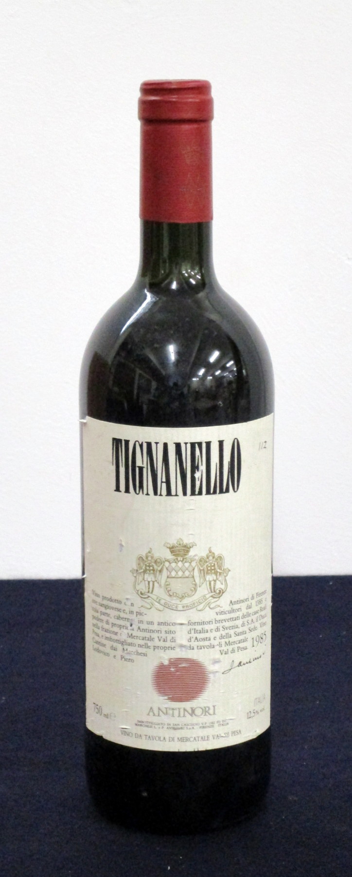 1 bt Tignanello 1985 Antinori ts, sl nicks to label